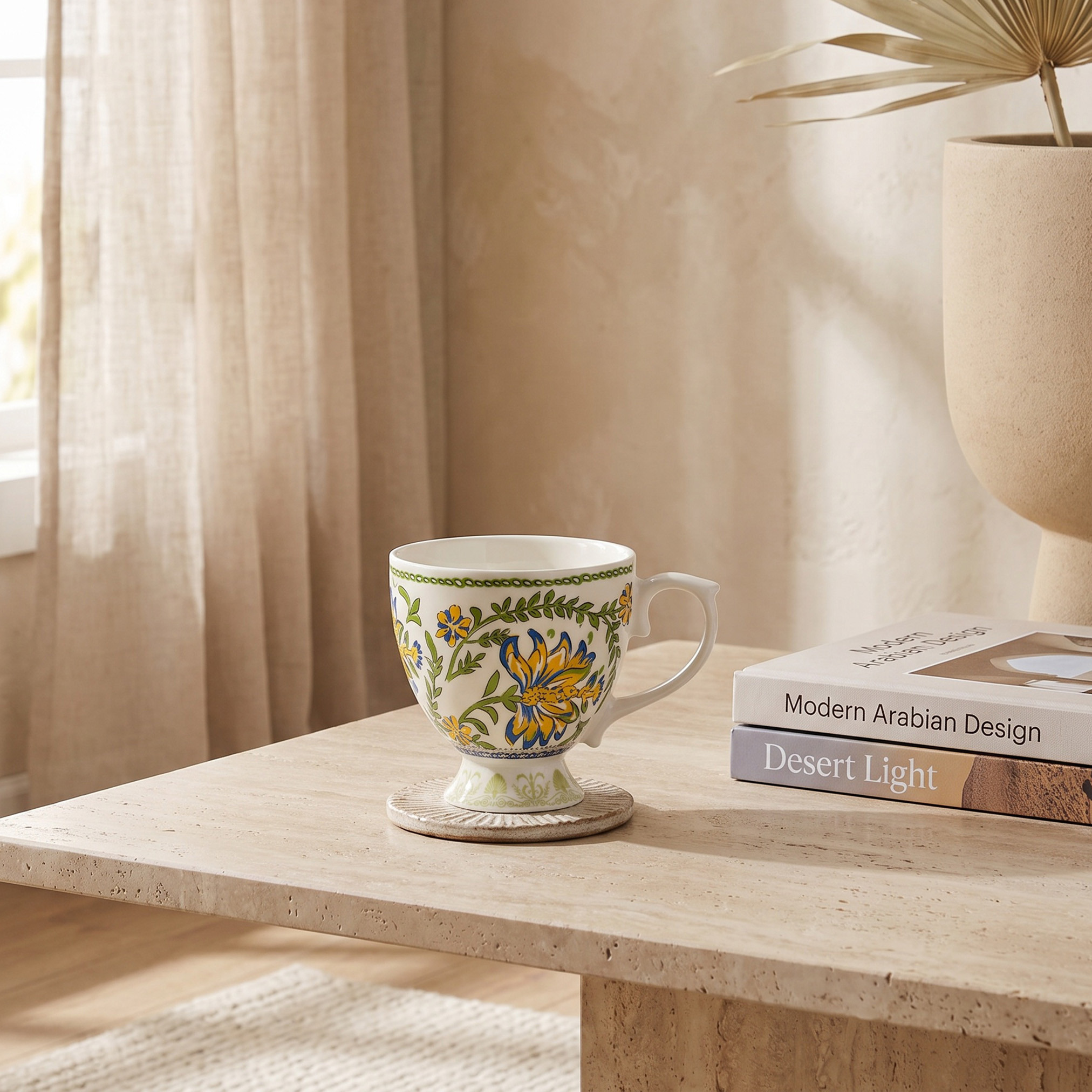 مج خزف صيني بقاعدة وتصميم أزهار - 360 مل-household-dining-teaandcoffee-mugsandcups-image-1