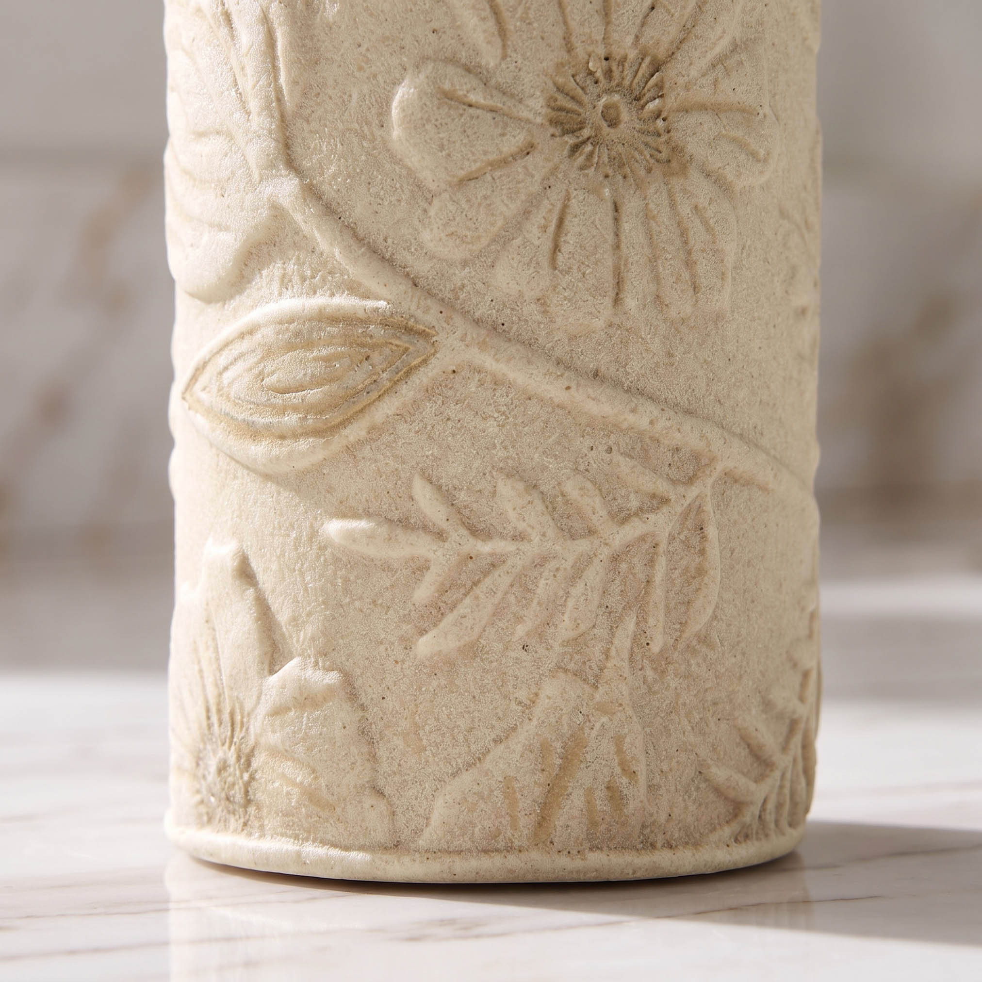 Floral Embossed Polyresin Tumbler-household-bathandlaundry-bathaccessories-toothbrushholdersandtumblers-image-3