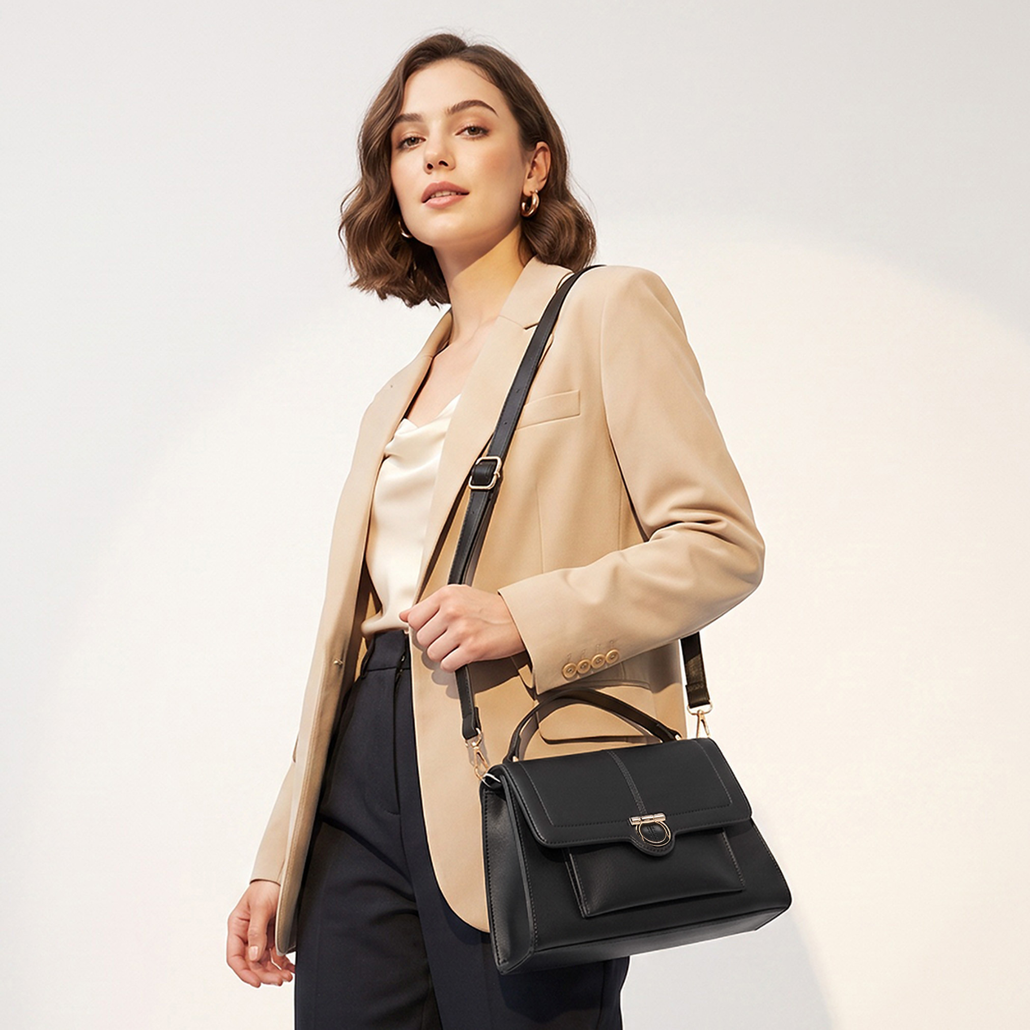 شنطة كروس بودي سادة مع محفظة من ساشا-women-bagsandwallets-handbags-image-2