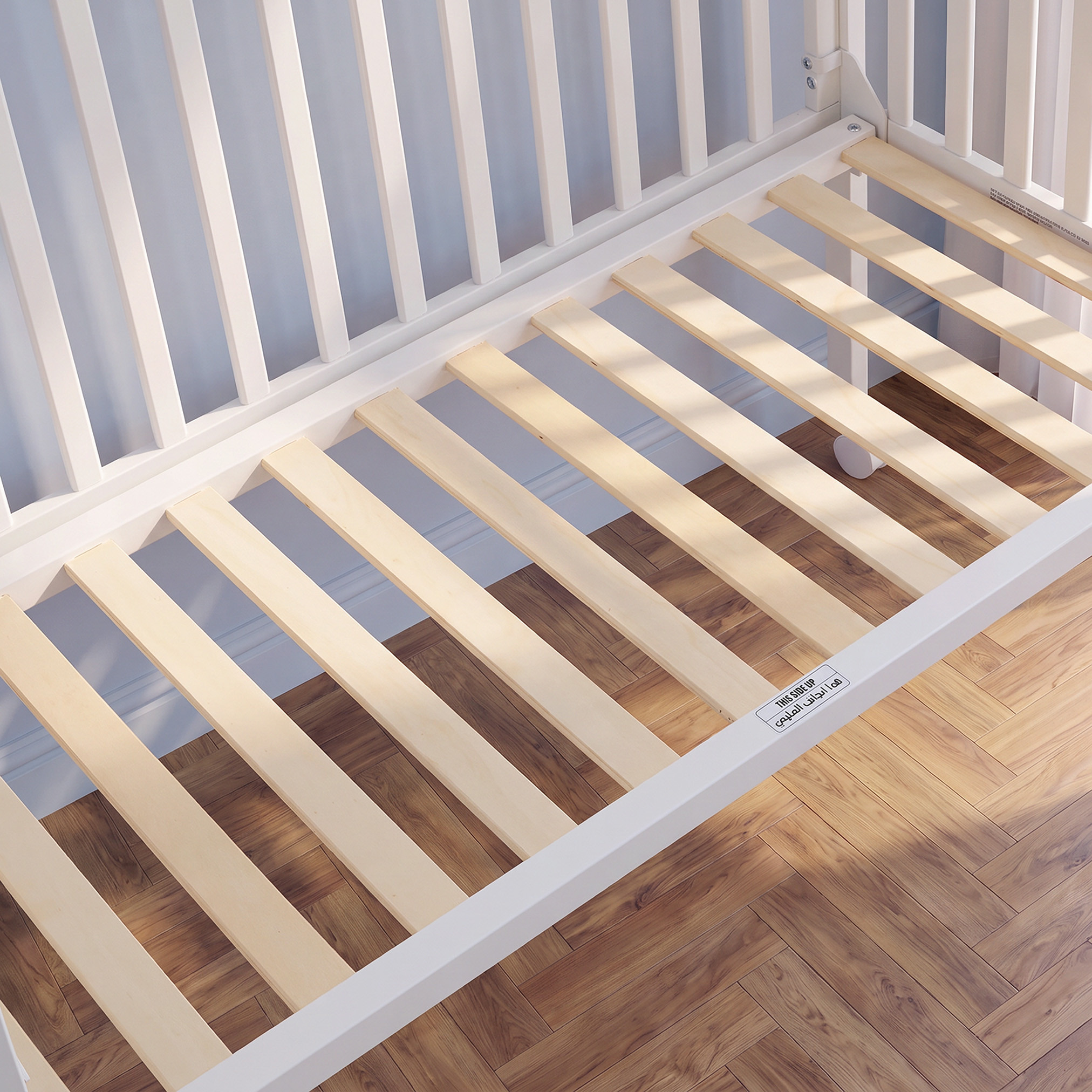 سرير أطفال خشبي ألبرت بجانب قابل للخفض من جونيورز-baby-nursery-furniture-cribsandbeds-babycribs-image-10