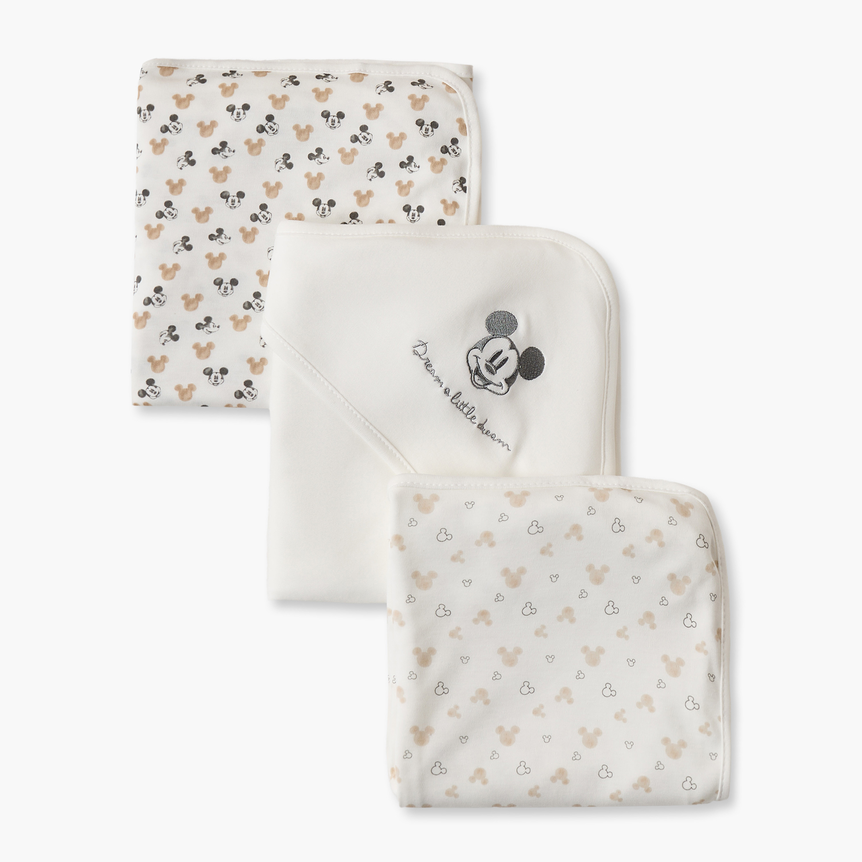 بطانيات حديثي الولادة من الخيزران بطبعات ميكي ماوس من ديزني - عبوة من 3 قطع-baby-nursery-blanketsandswaddles-blanketsandquilts-image-3