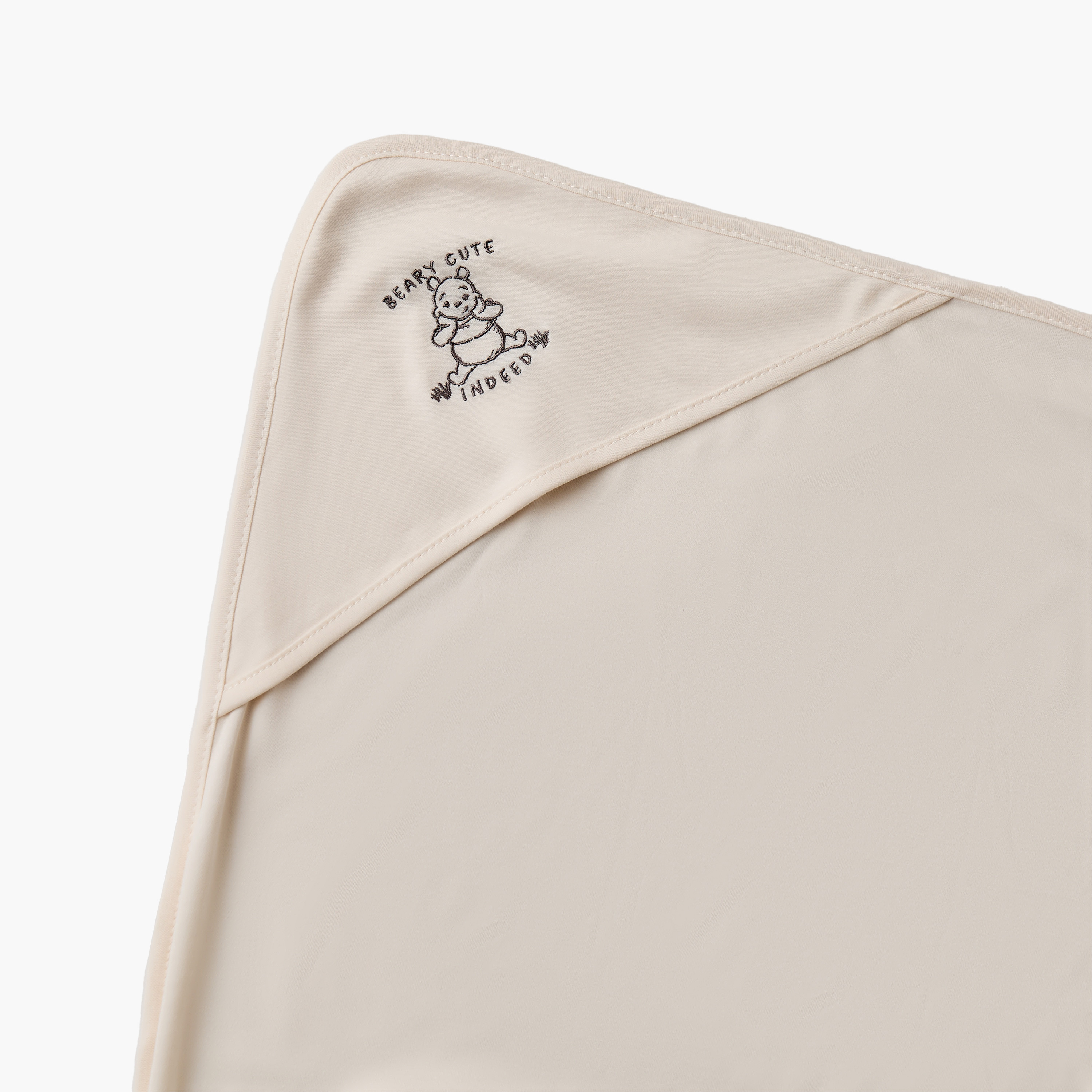 بطانيات حديثي الولادة من الخيزران بطبعات ويني ذا بوه من ديزني - عبوة من 3 قطع-baby-nursery-blanketsandswaddles-blanketsandquilts-image-5