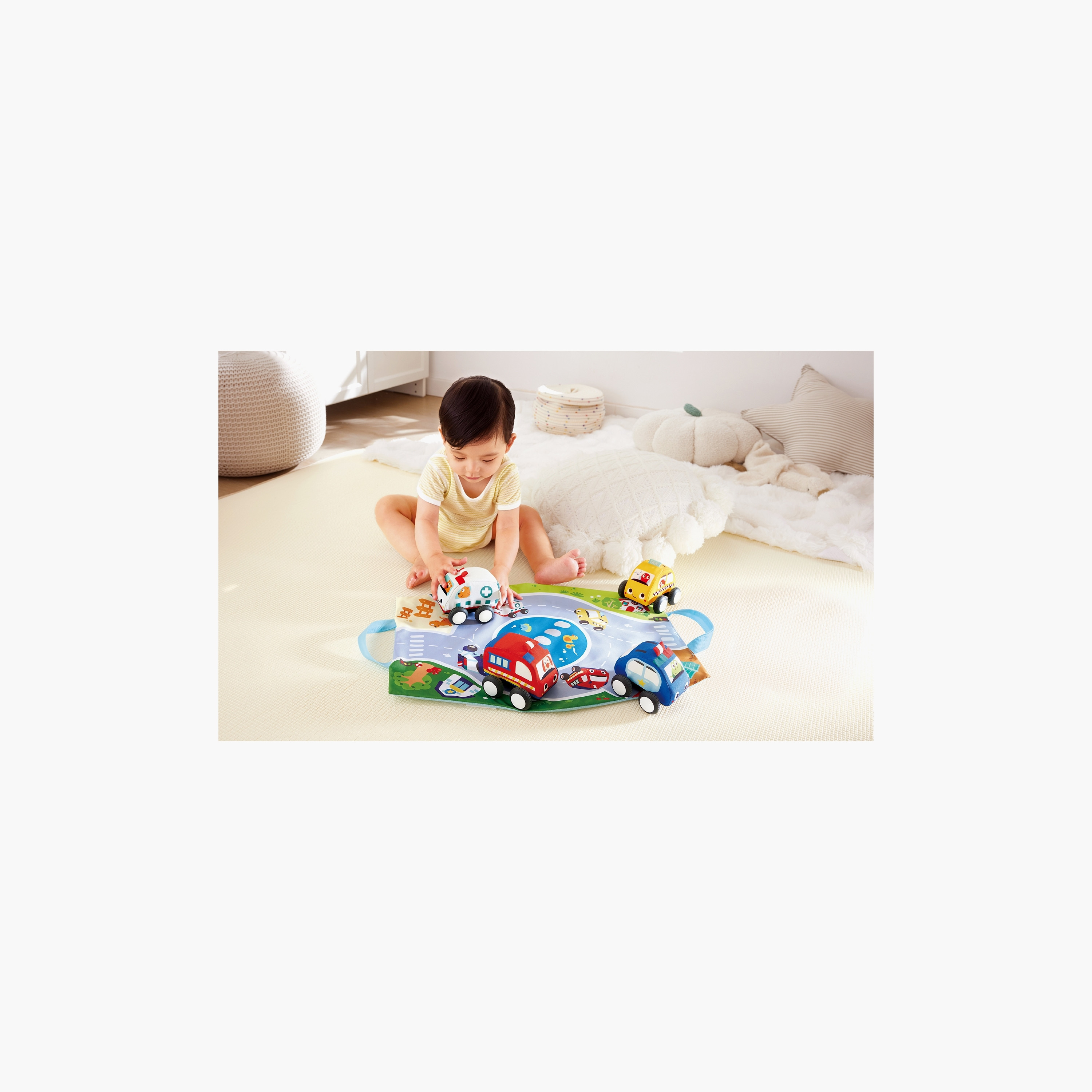 Hape Pull-Back Plush Car Set-toys-plushsofttoys-image-9