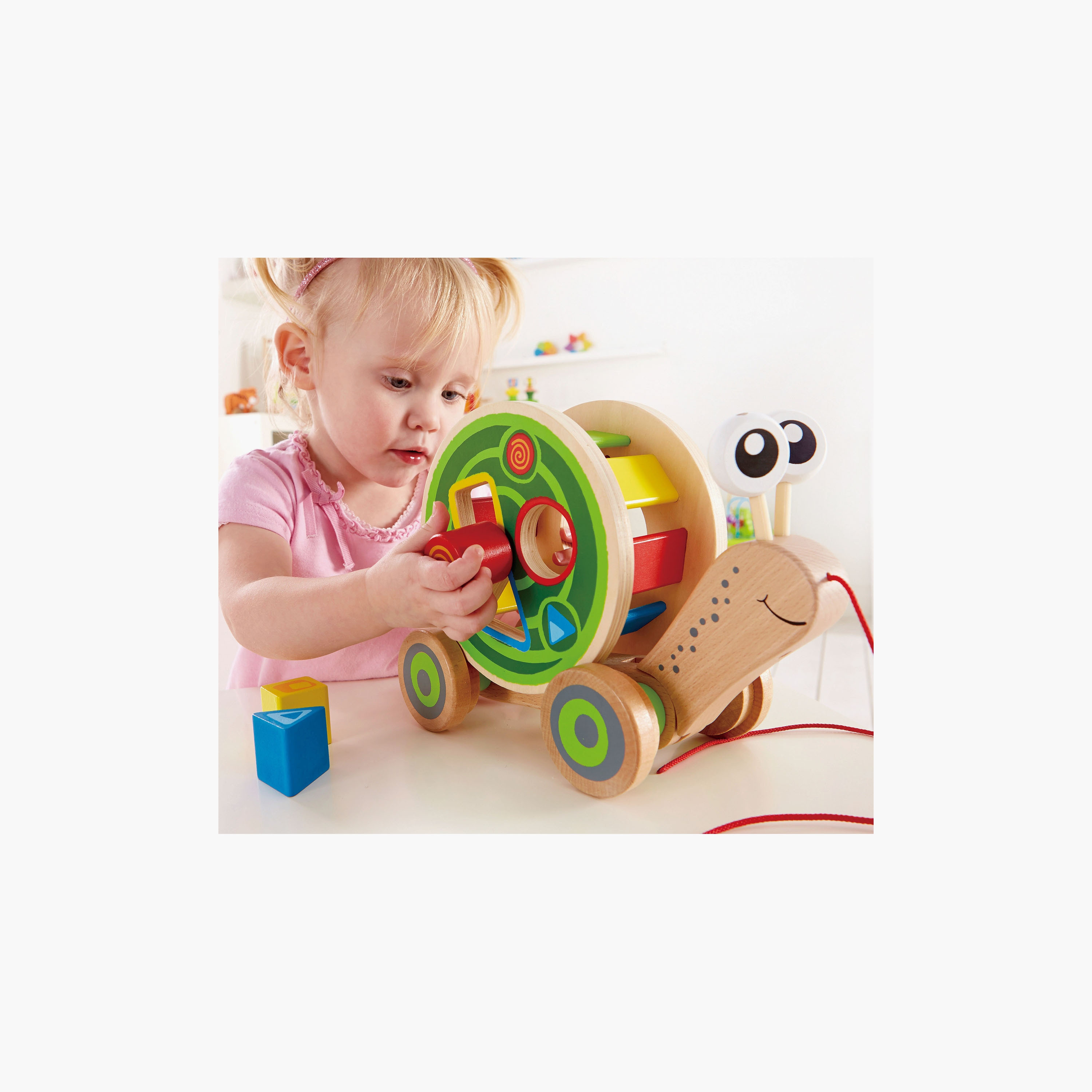 حلزون يسحب للمشي مع ملحقات من هيب-toys-babyandtoddlertoys-pushandpulltoys-image-5