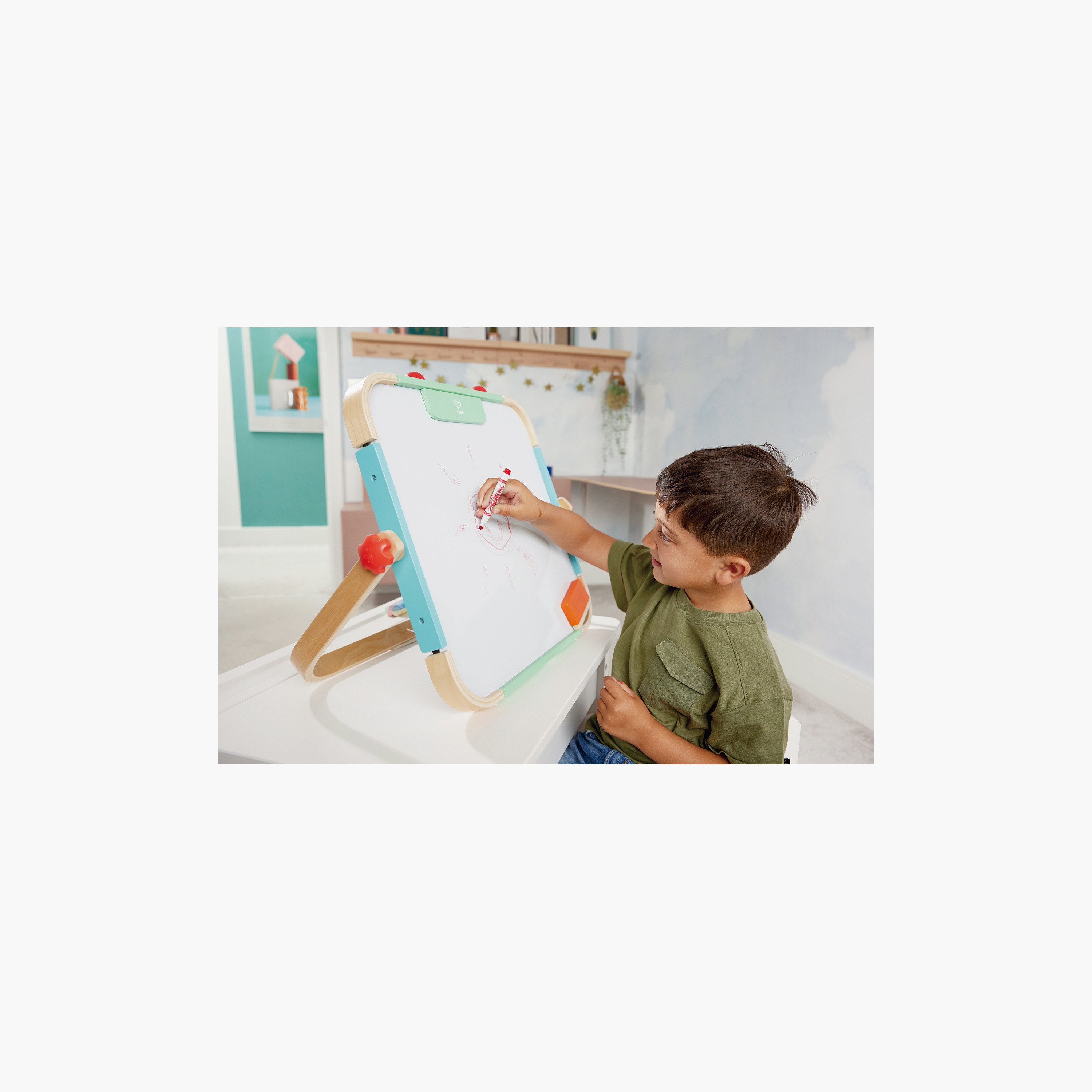 Hape Anywhere Art Studio Magnetic Whiteboard Set-school-artsandcrafts-image-10