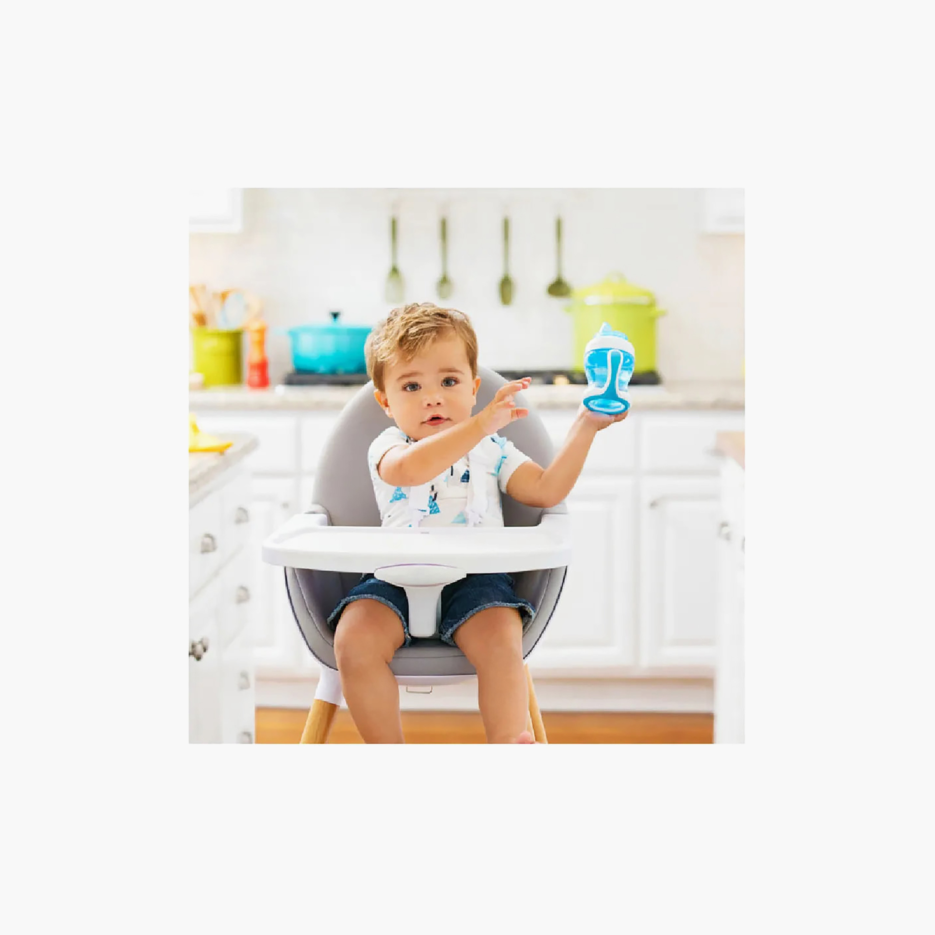 Munchkin Transition Cup with Handle, 118 ml-baby-feeding-mealtimeessentials-image-4