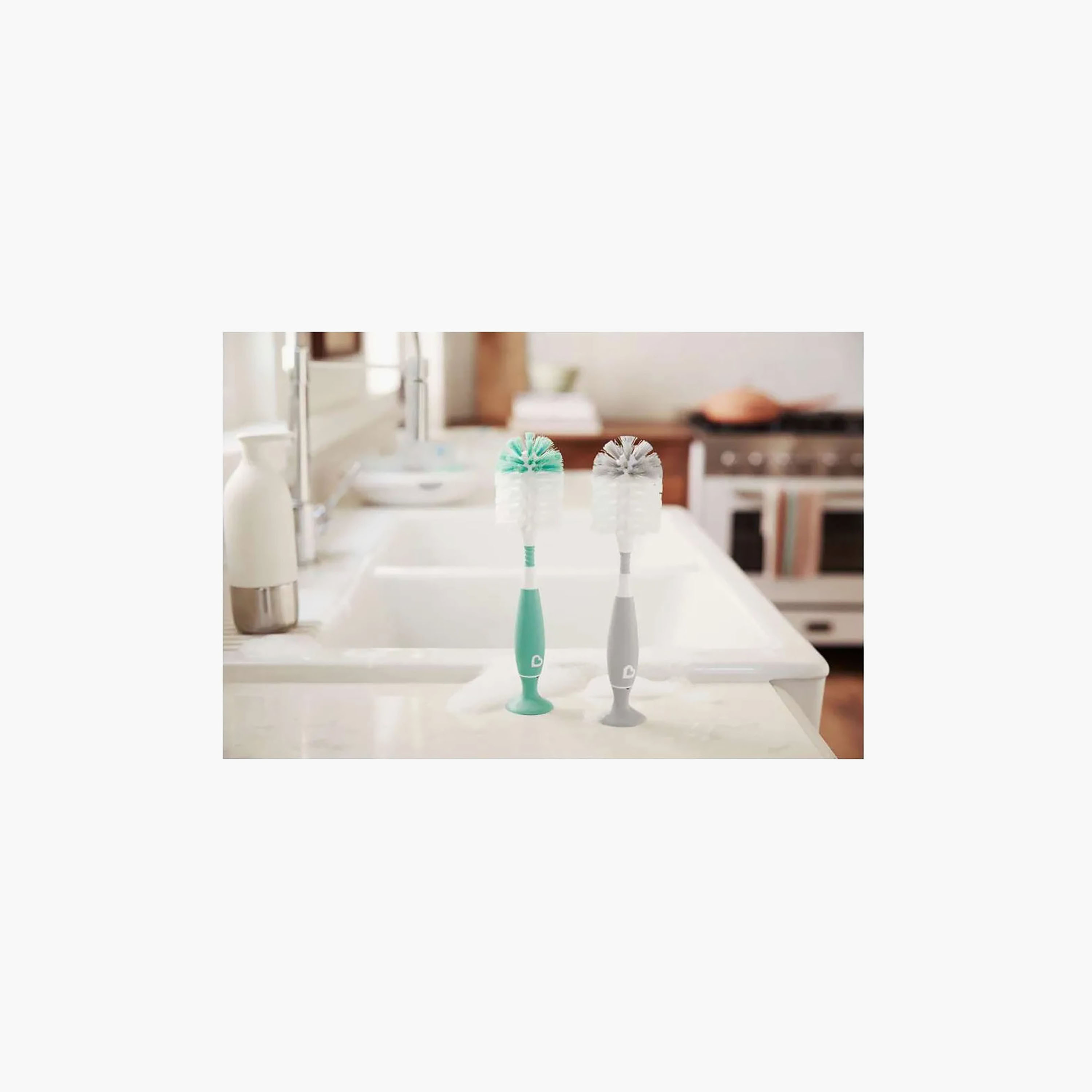 Munchkin Bristle Bottle Brush with Teat Brush-baby-feeding-accessories-image-4