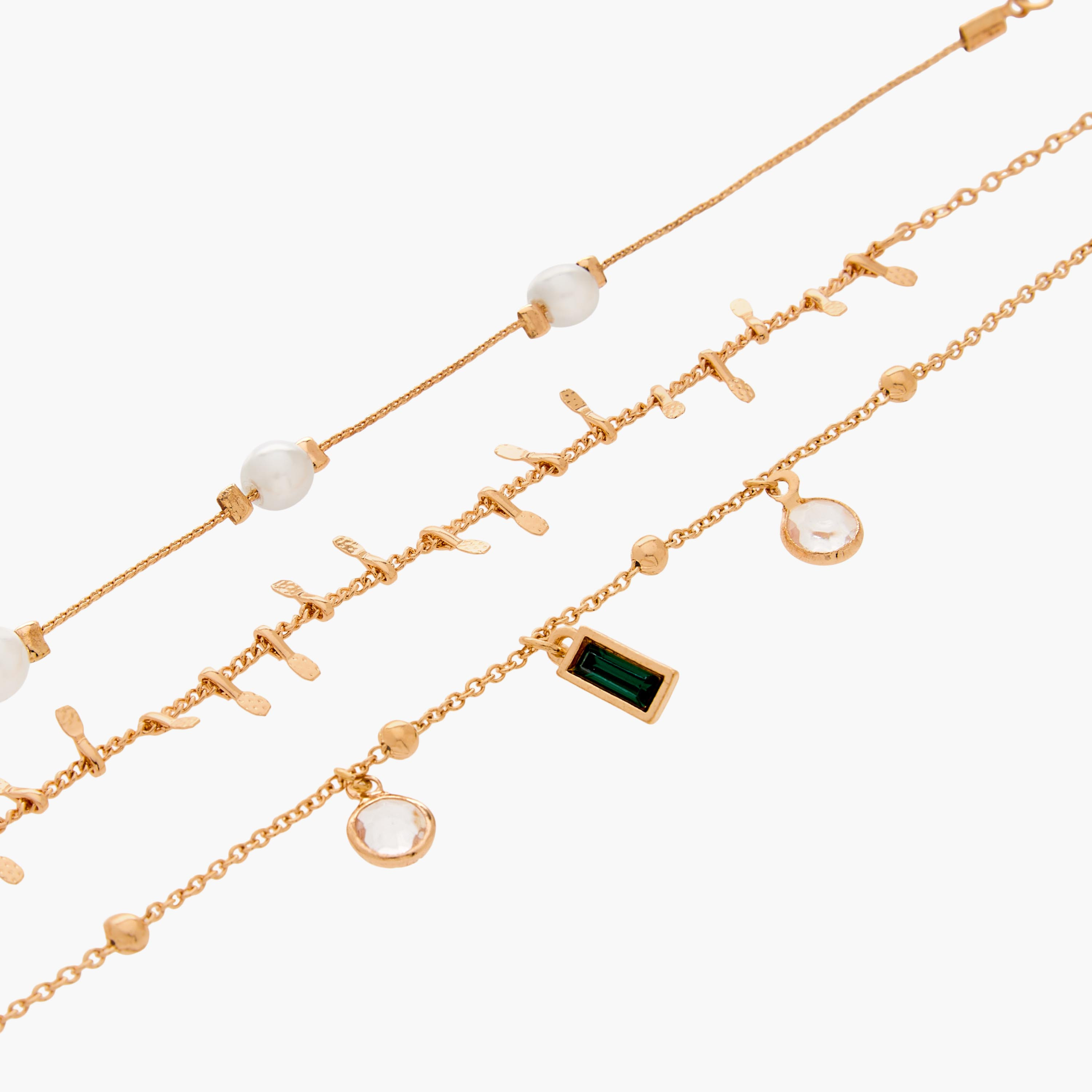 طقم أساور ذهبية اللون بتزيينات - عبوة من 3 قطع-women-watchesandjewellery-jewellery-banglesandbracelets-image-9