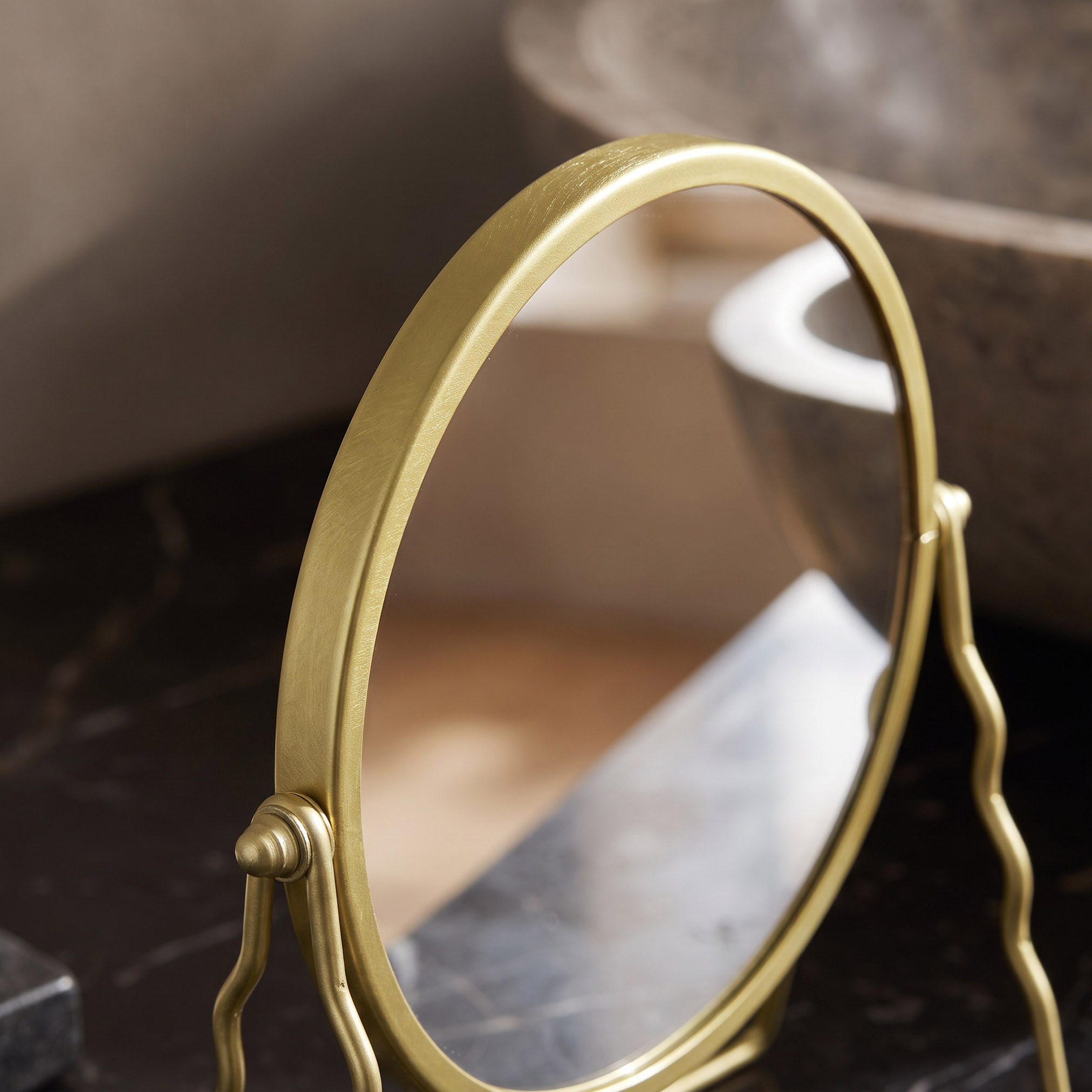 Round Table Mirror with Stand - 19x20 cms-household-storage-cosmeticorganizing-makeupmirrors-image-3