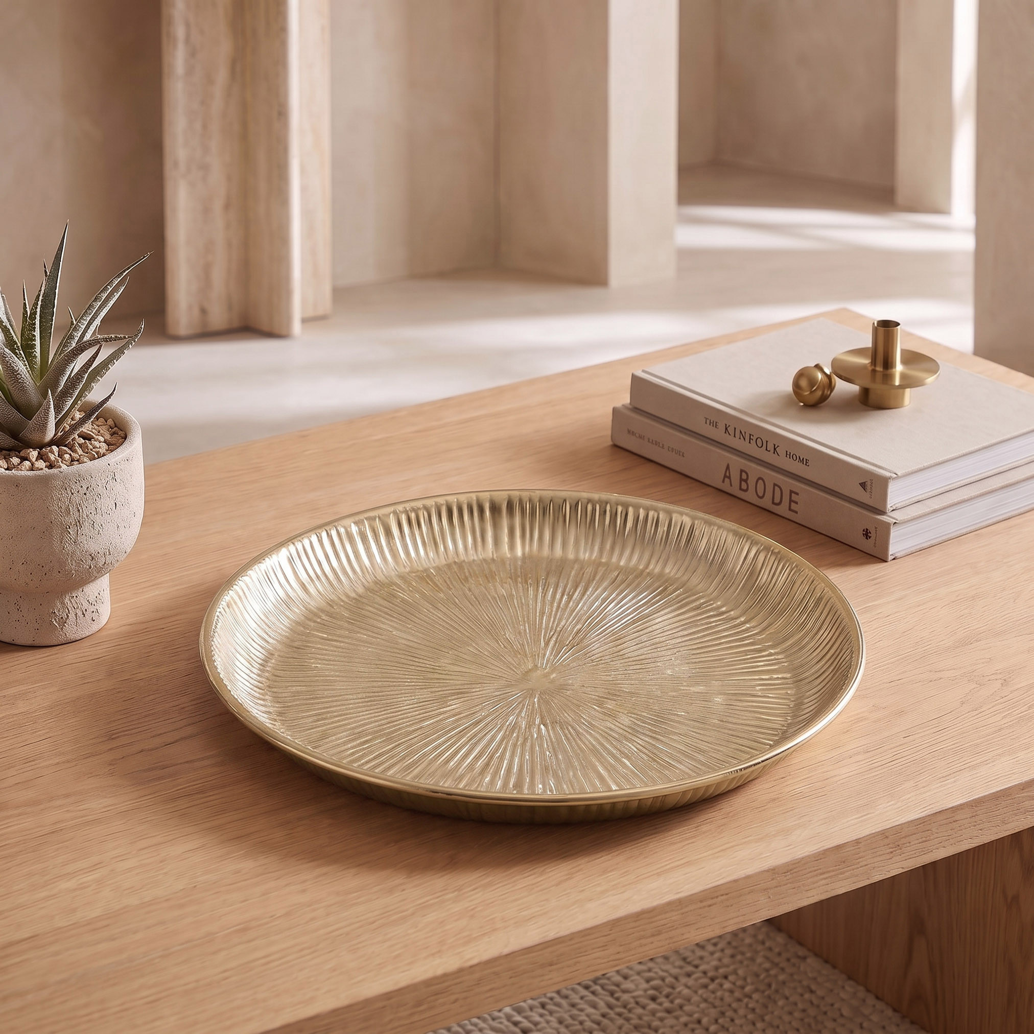 صينية ديكور بارزة الملمس - 30 سم-household-decor-boxesandtrays-image-1