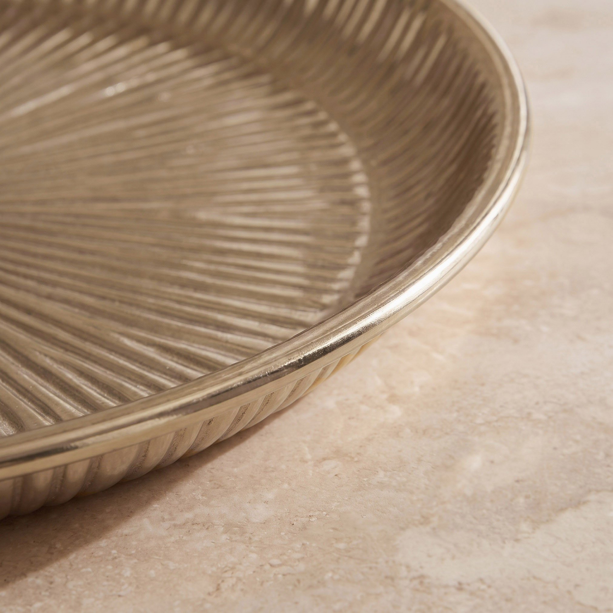 صينية ديكور بارزة الملمس - 30 سم-household-decor-boxesandtrays-image-3
