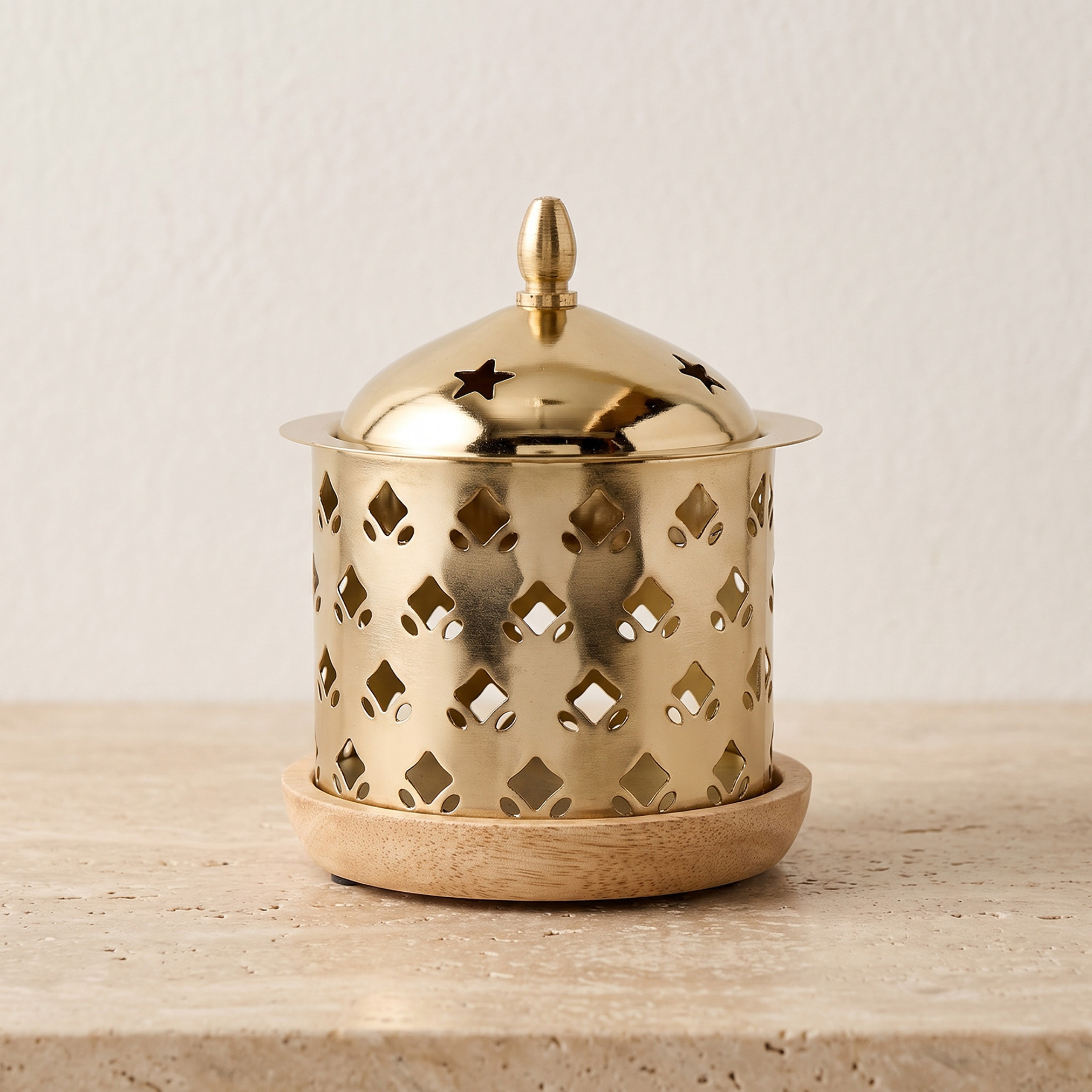 Cutwork Detail Incense Burner with Wooden Base - 11x12 cm-household-homefragrance-burners-image-1