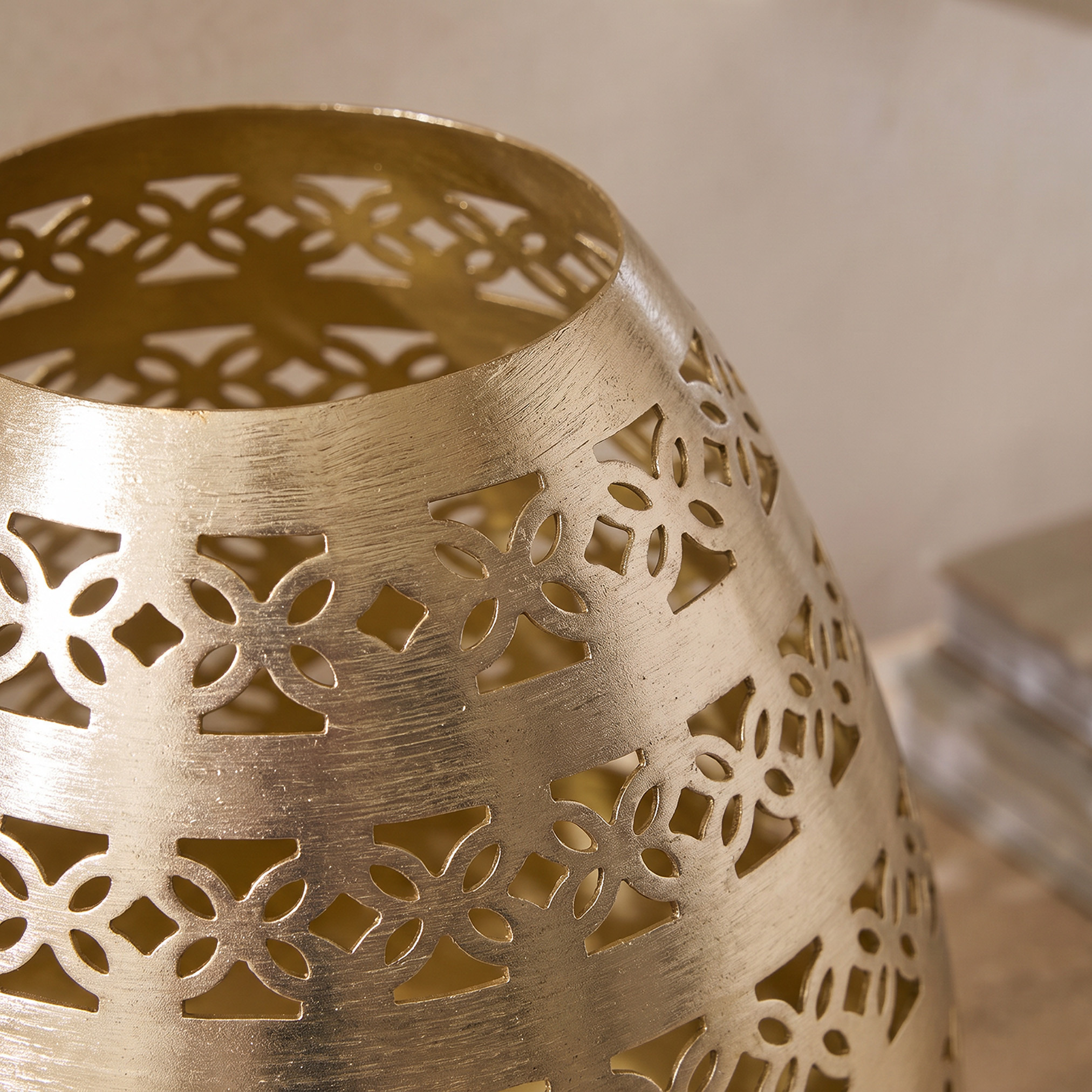 Decorative Floral Cutwork Vase - 18 cm-household-decor-vasesandbowls-image-3
