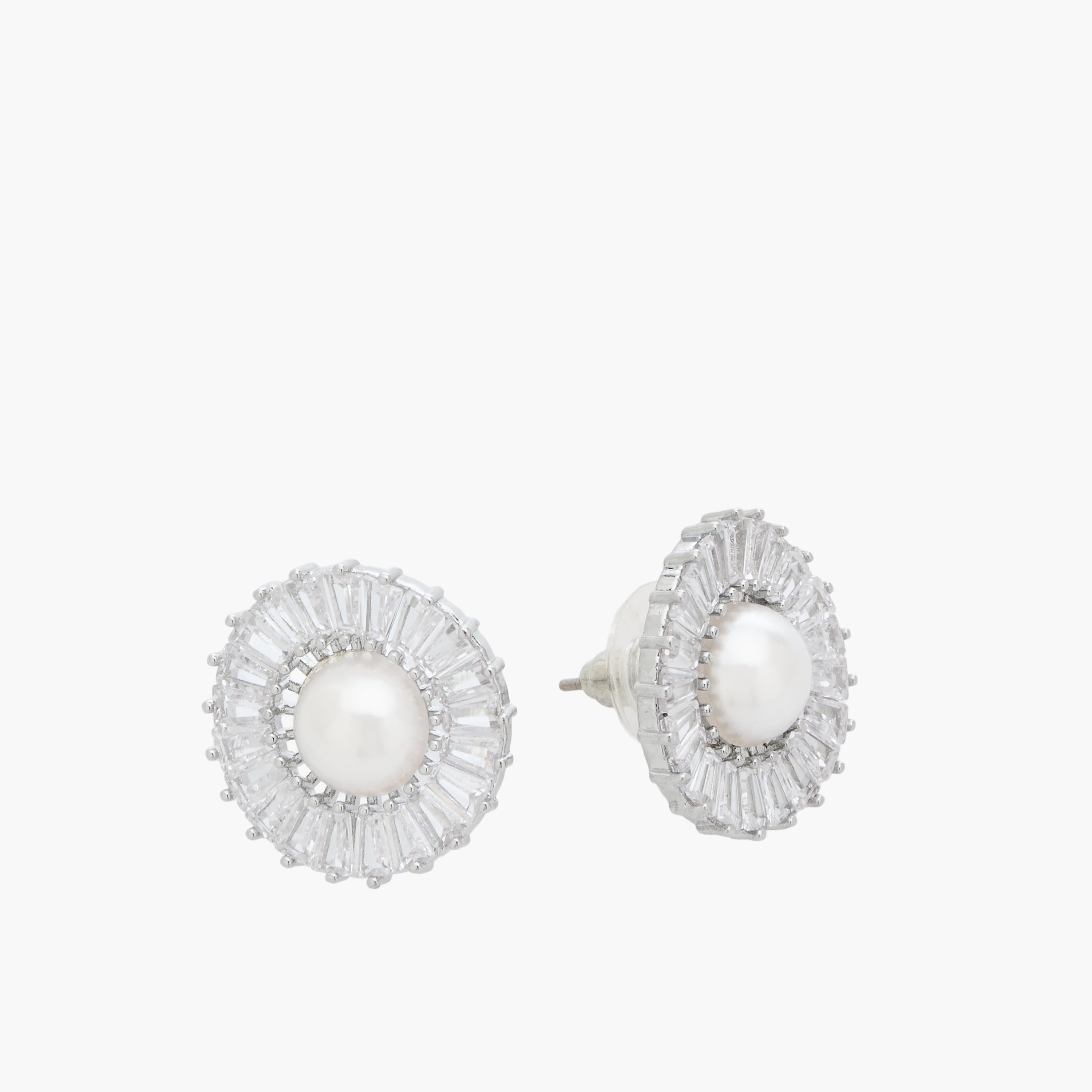 عقد وحلق بتزيينات مكعبات زيركون - طقم من قطعتين-women-watchesandjewellery-jewellery-jewellerysets-image-5