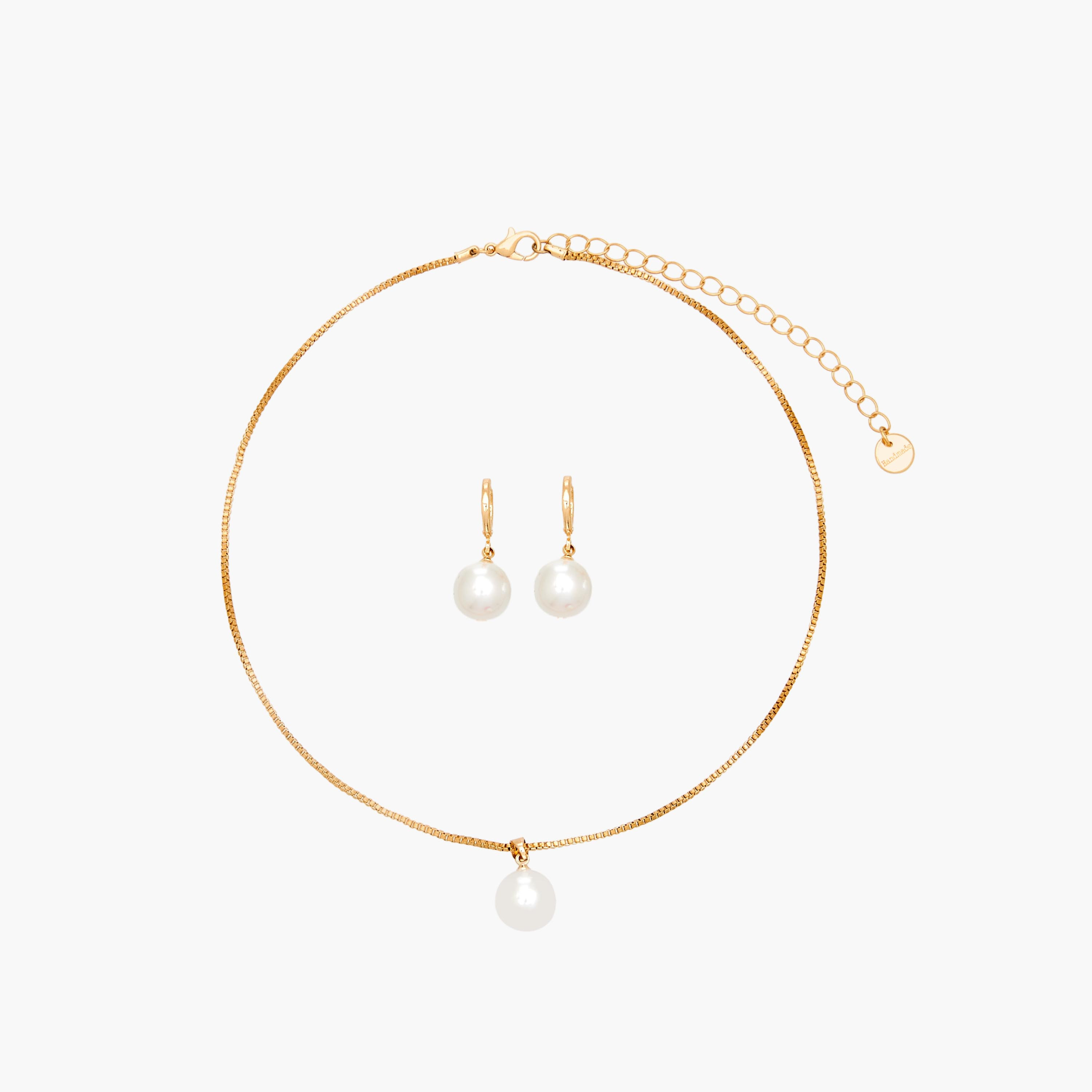 عقد وحلق بتزيينات لؤلؤ - طقم من قطعتين-women-watchesandjewellery-jewellery-jewellerysets-image-1