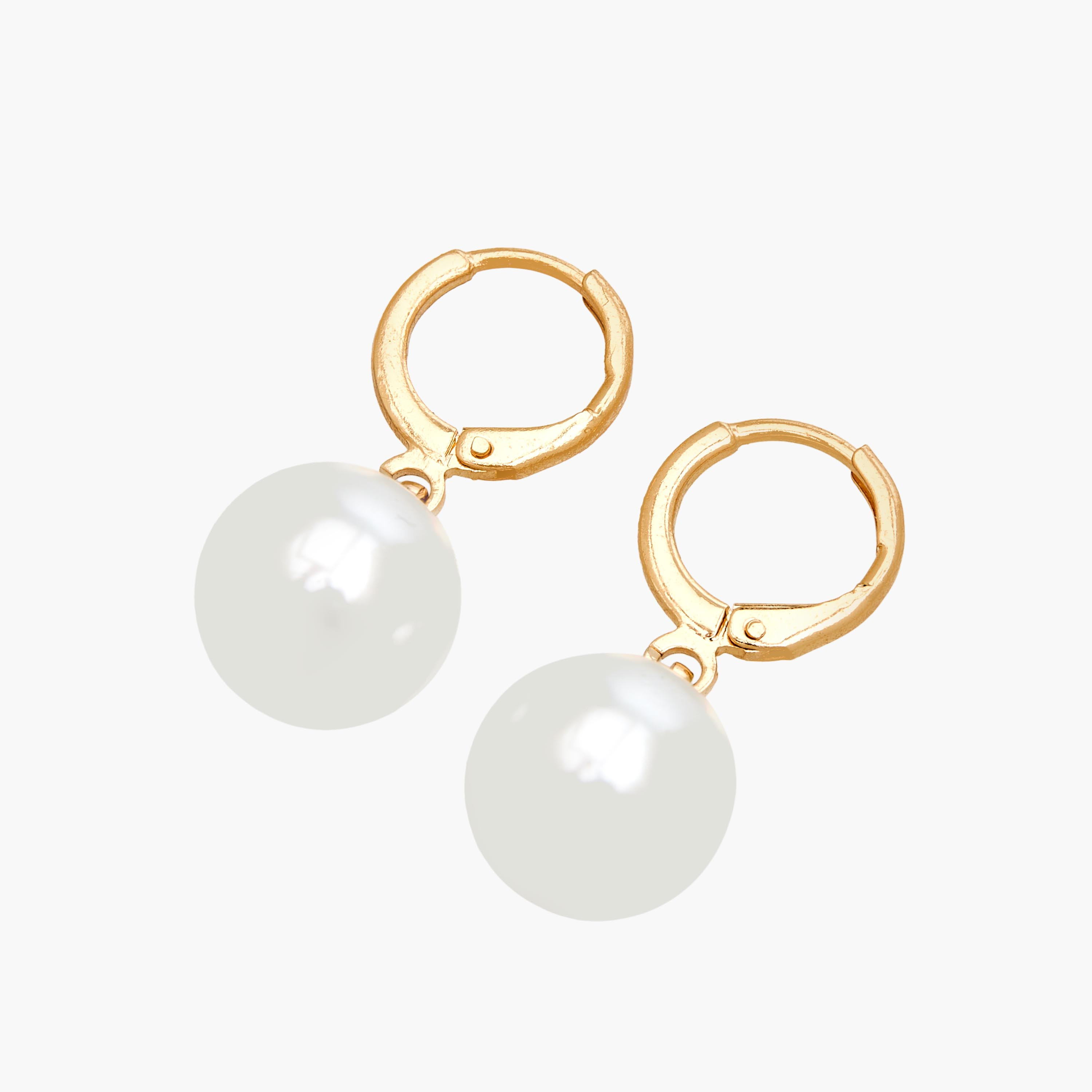 عقد وحلق بتزيينات لؤلؤ - طقم من قطعتين-women-watchesandjewellery-jewellery-jewellerysets-image-5