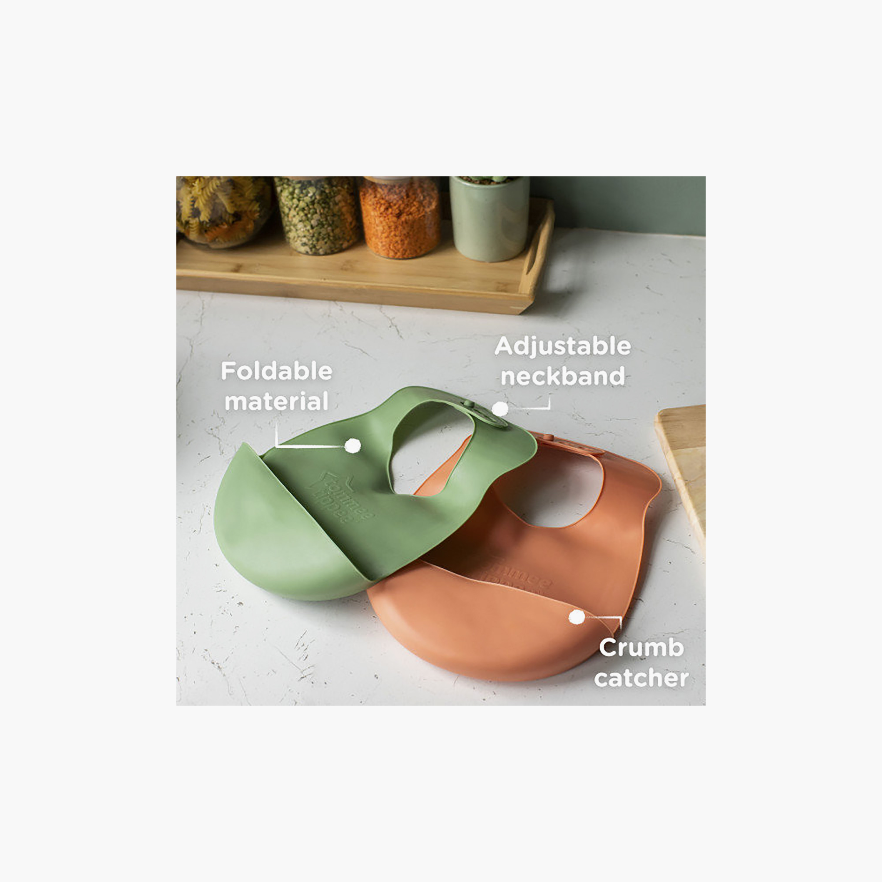 Tommee Tippee Roll & Go Bib-baby-feeding-bibs-image-3