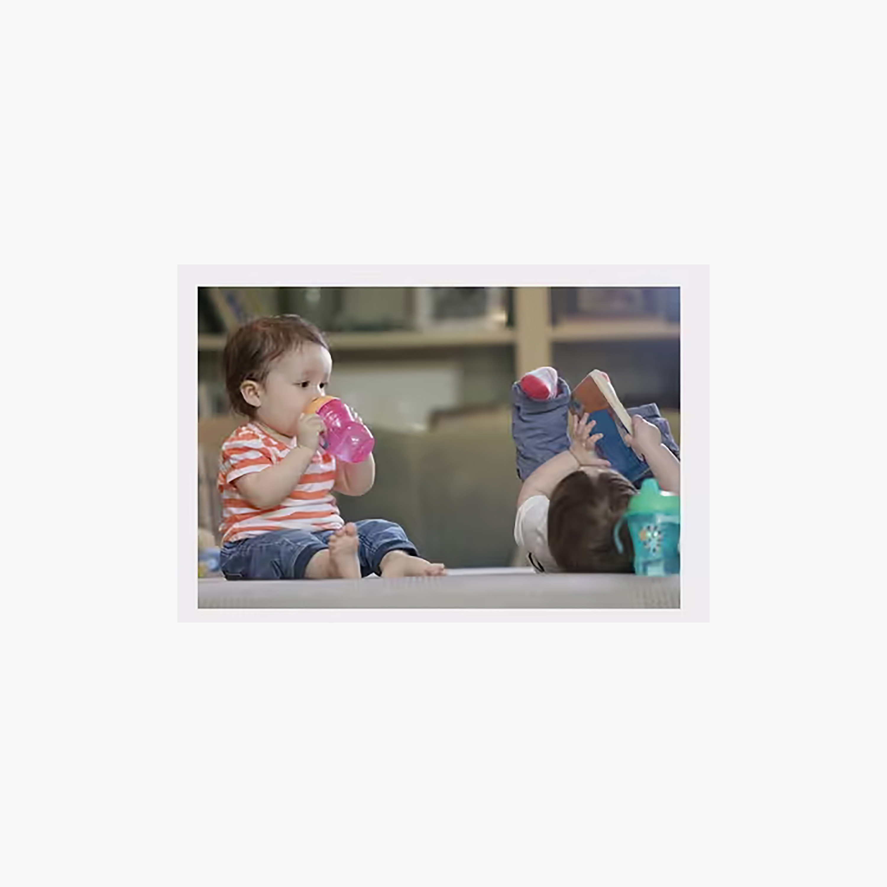 Tommee Tippee Spill Proof Sippy Trainer Cup with Handle - 7 Months+-baby-feeding-mealtimeessentials-image-2