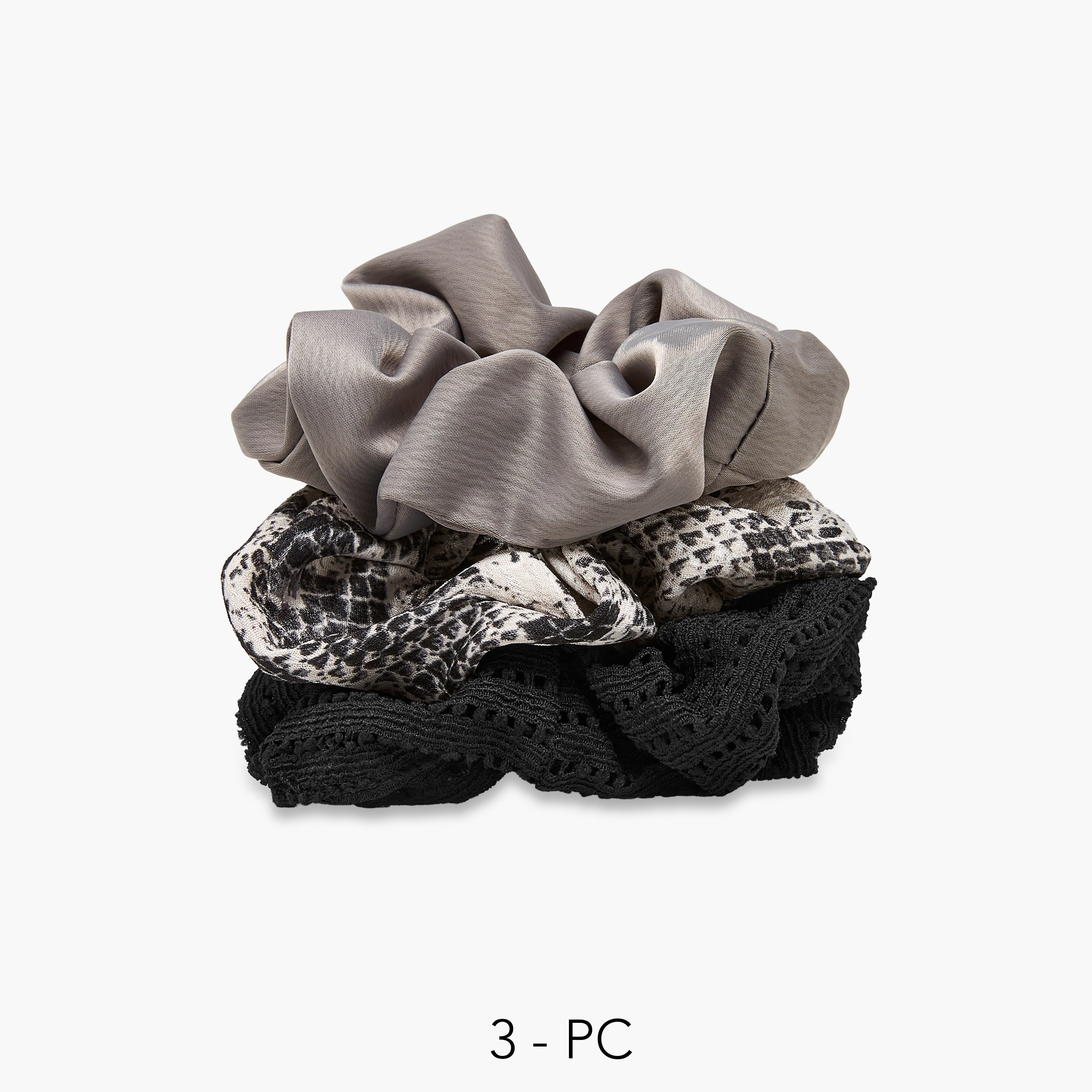 ربطات شعر - طقم من 3 قطع-women-hairaccessories-scrunchies-image-1