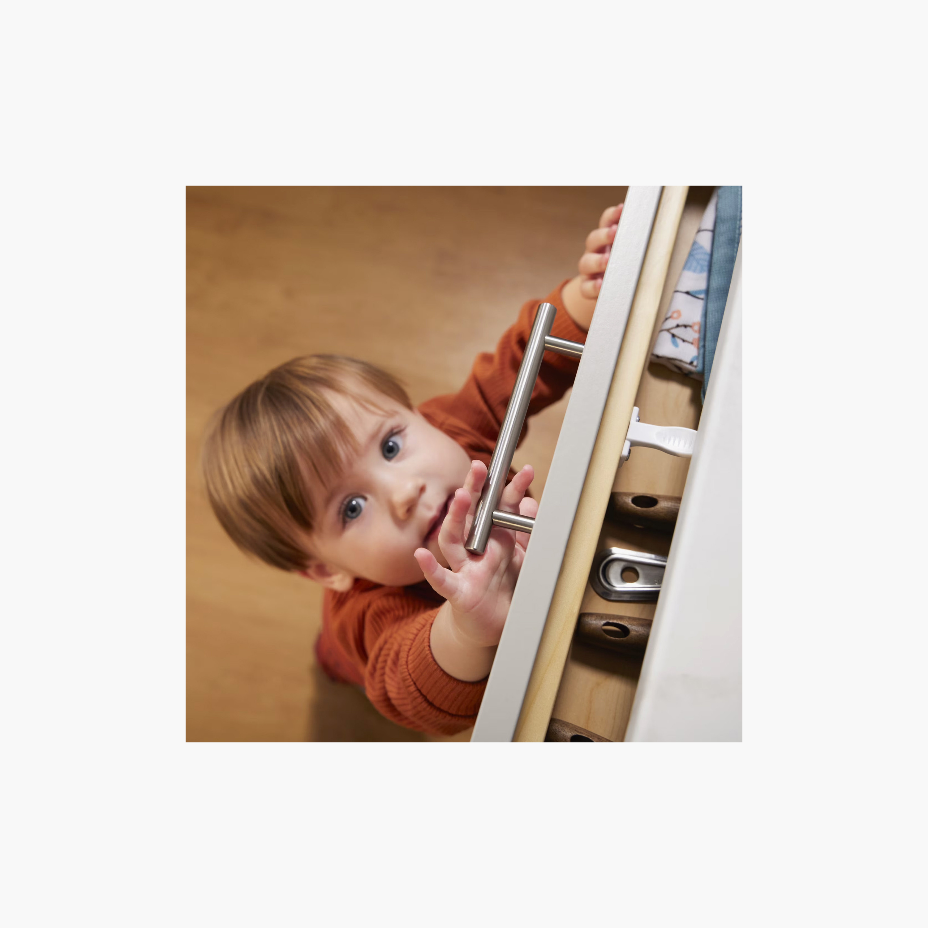Set of 46 Safety 1st Proofing Door Knob Covers with Cabinet Latches-baby-healthandsafety-babyproofing-image-3