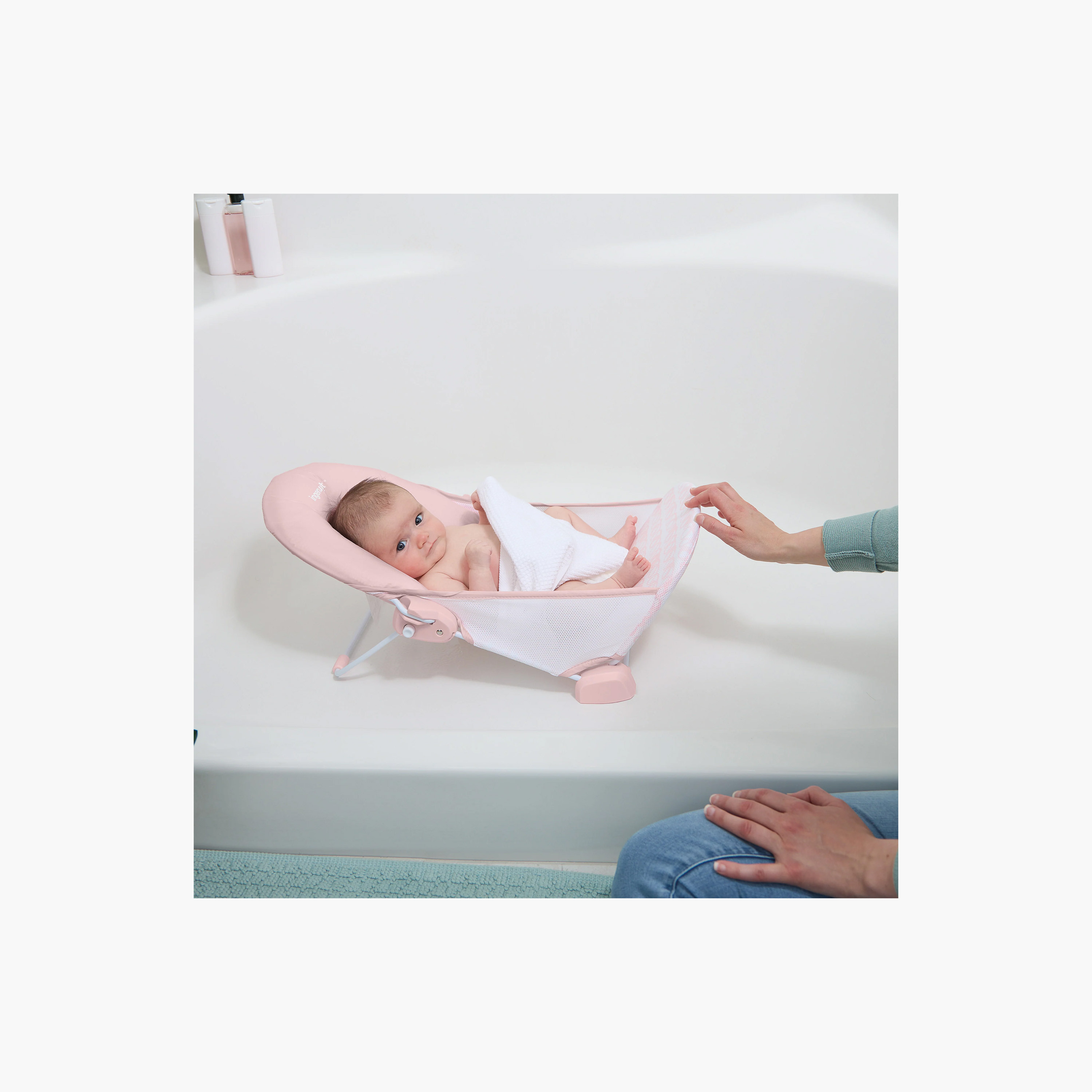 مقعد استحمام للمواليد بوضعيتين من إنجينويتي-beautyandpersonalcare-babycare-bathaccessories-image-2