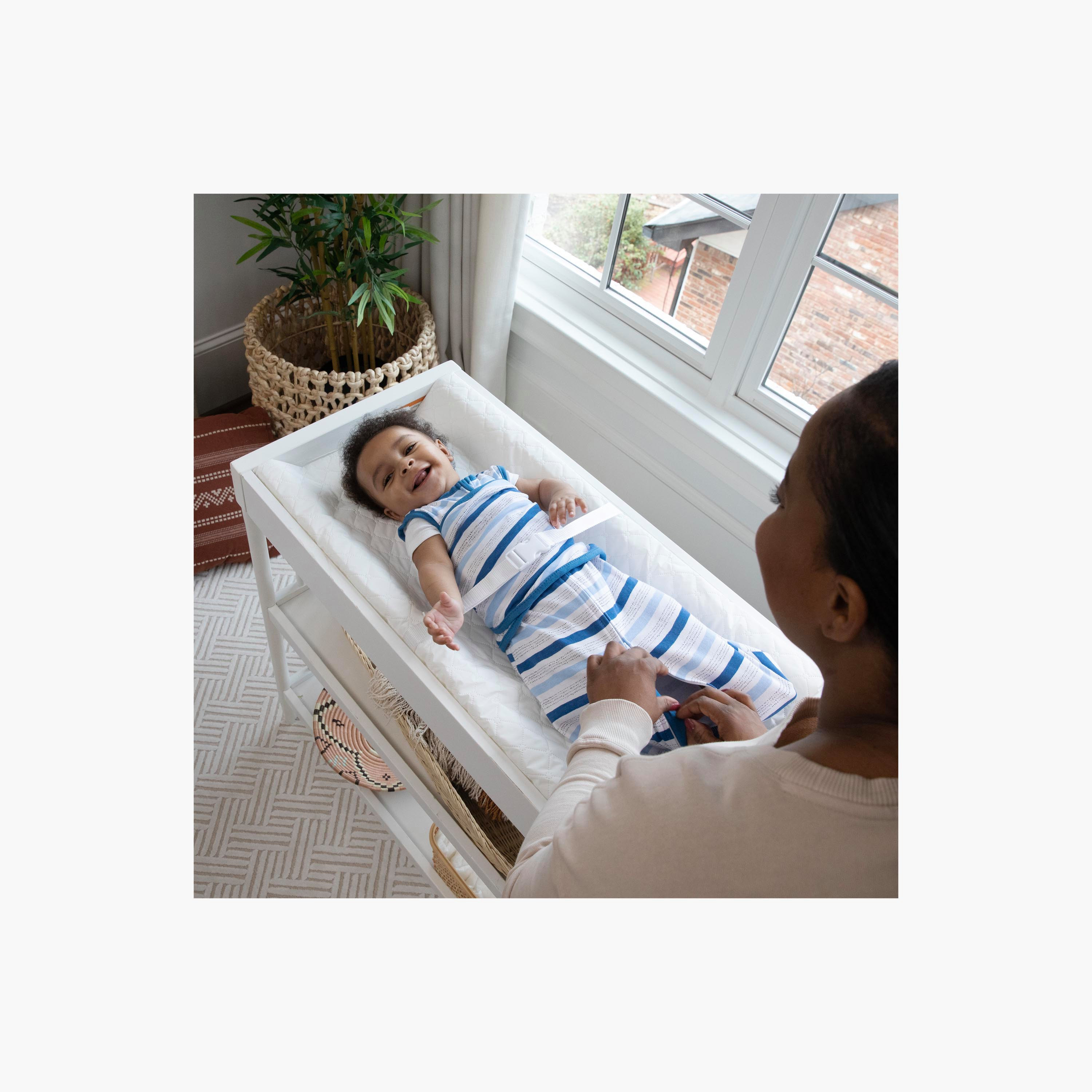مفرش تغيير حفاضات الأطفال بتصميم منحني من إنجينيتي-beautyandpersonalcare-babycare-bathaccessories-image-12