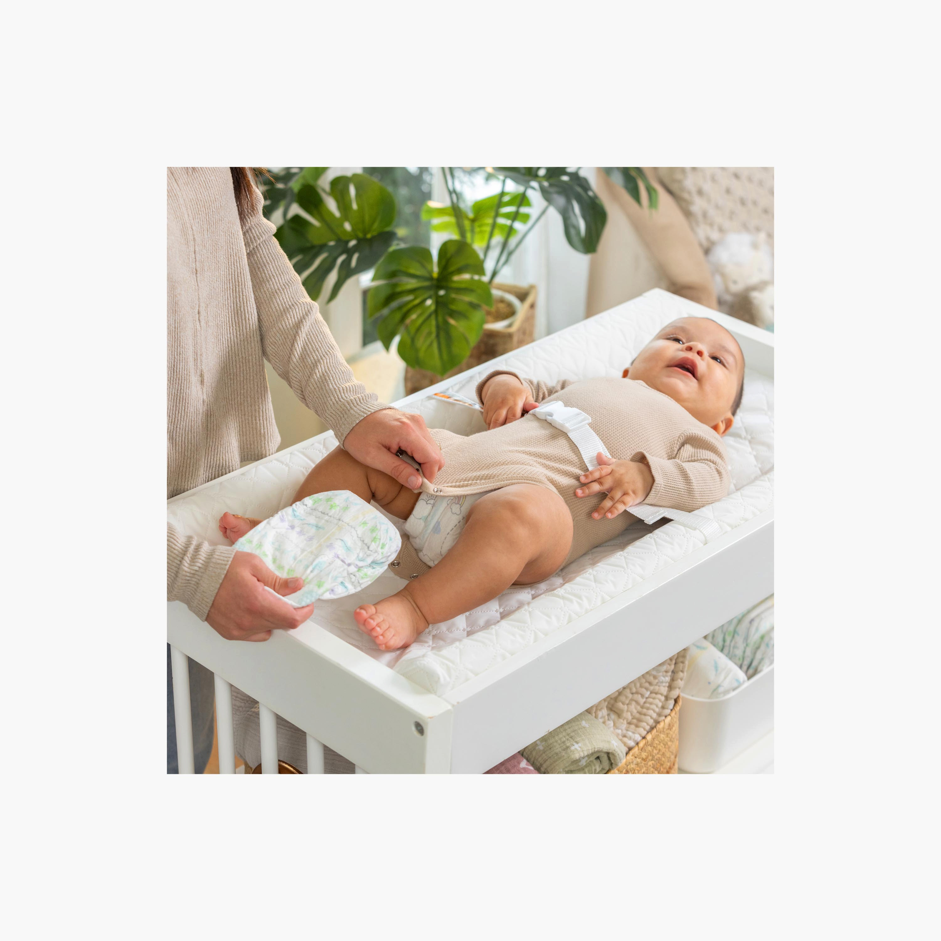 مفرش تغيير حفاضات الأطفال بتصميم منحني من إنجينيتي-beautyandpersonalcare-babycare-bathaccessories-image-5