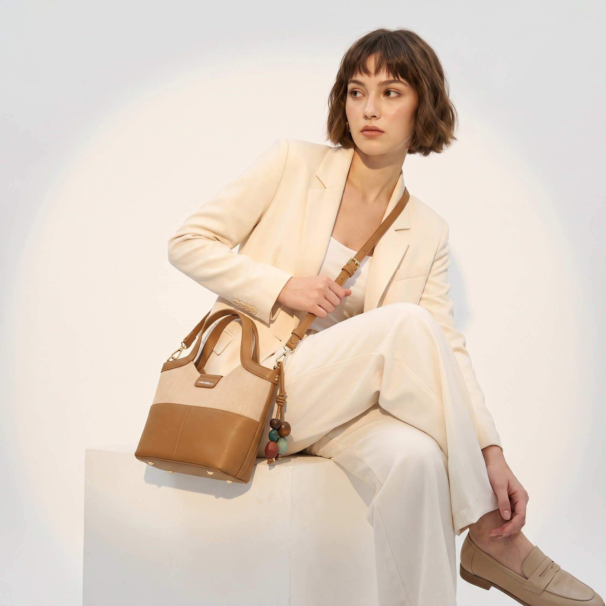 شنطة توتي بقوالب ملونة مع محفظة من كريسبيلا-women-bagsandwallets-handbags-image-2