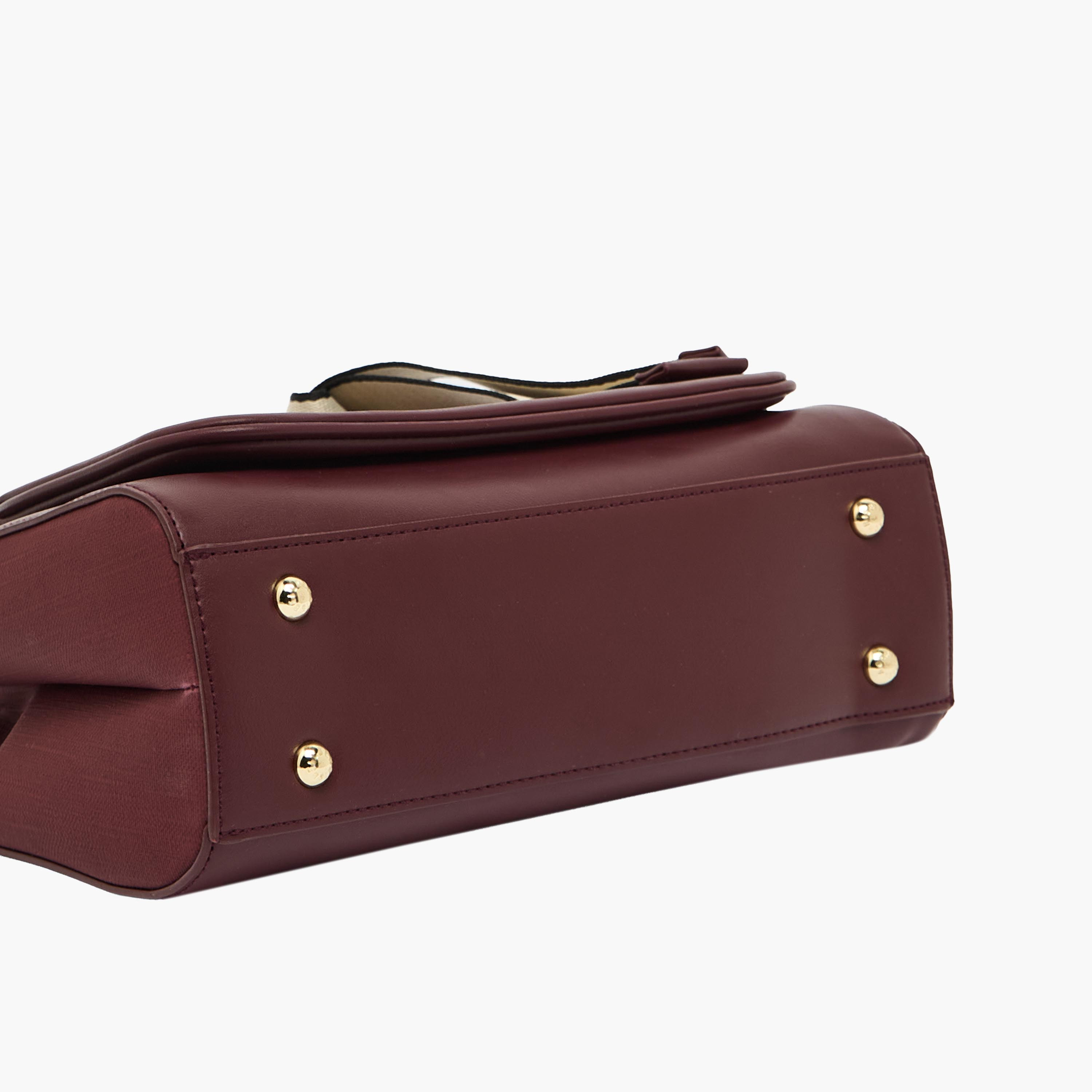 شنطة توت سادة مع محفظة من كريسبيلا-women-bagsandwallets-handbags-image-9