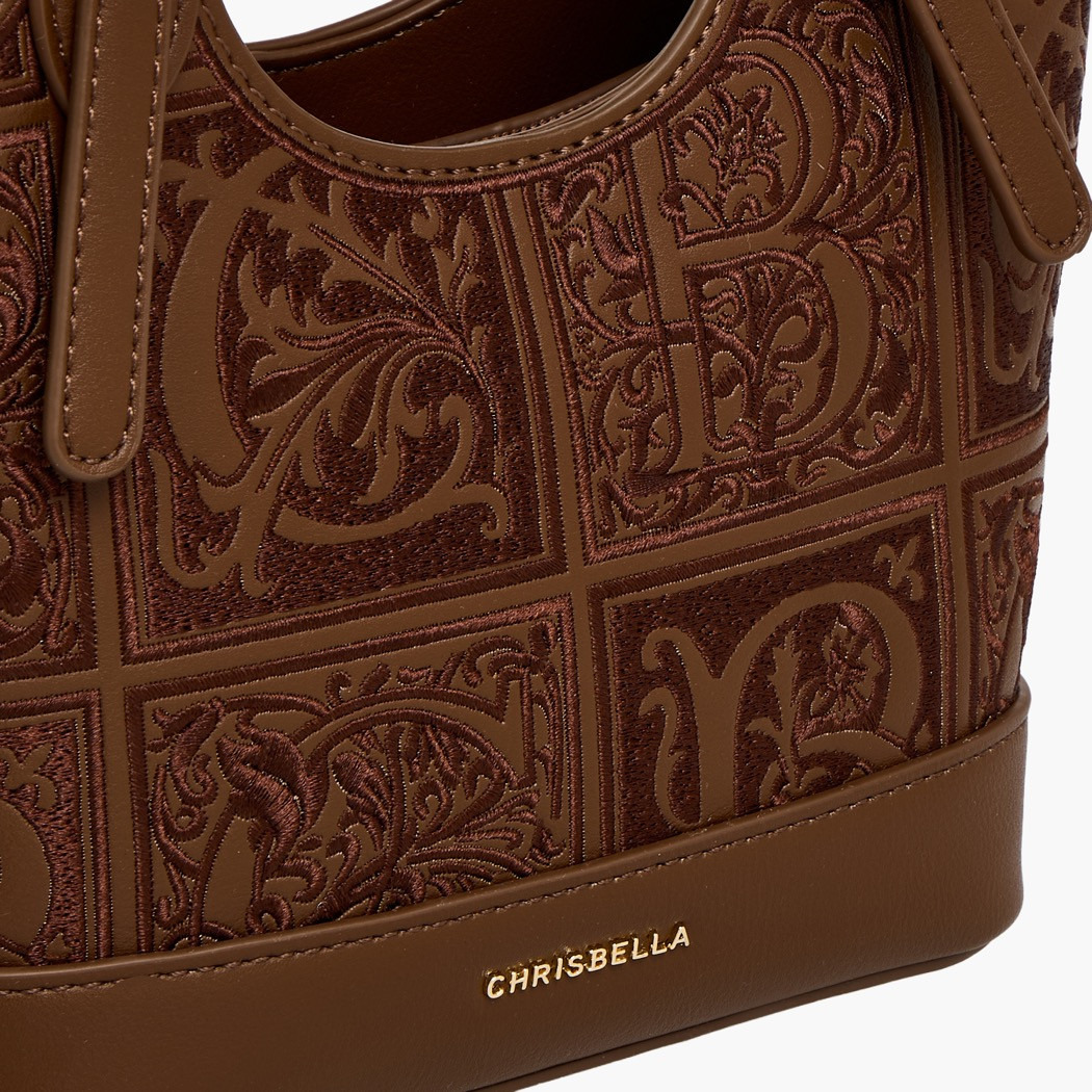 شنطة توتي مطرزة بسحاب إغلاق من كريسبيلا-women-bagsandwallets-handbags-image-6