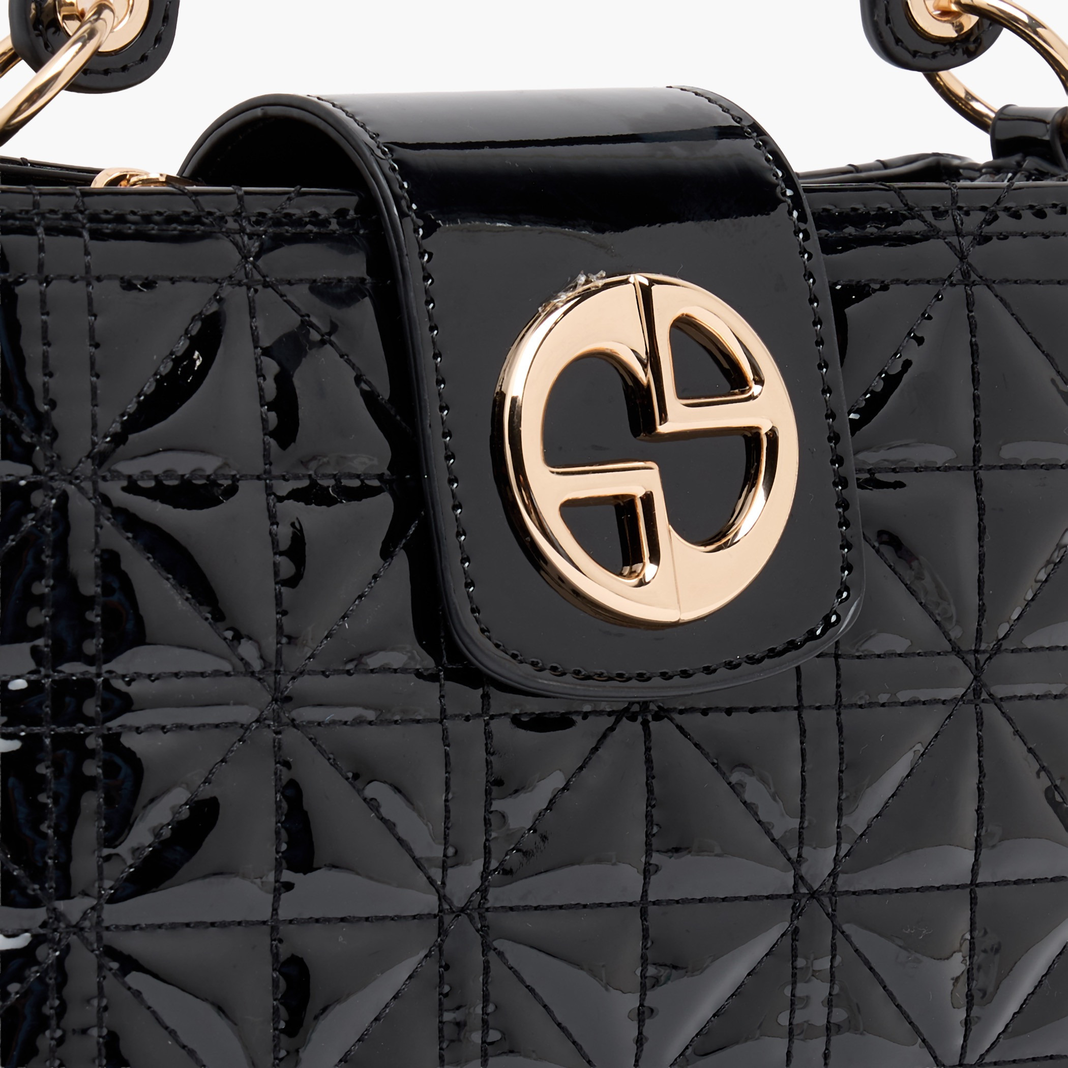 شنطة كروسبودي مبطنة بحمالة سلسلة من ساشا-women-bagsandwallets-handbags-image-4
