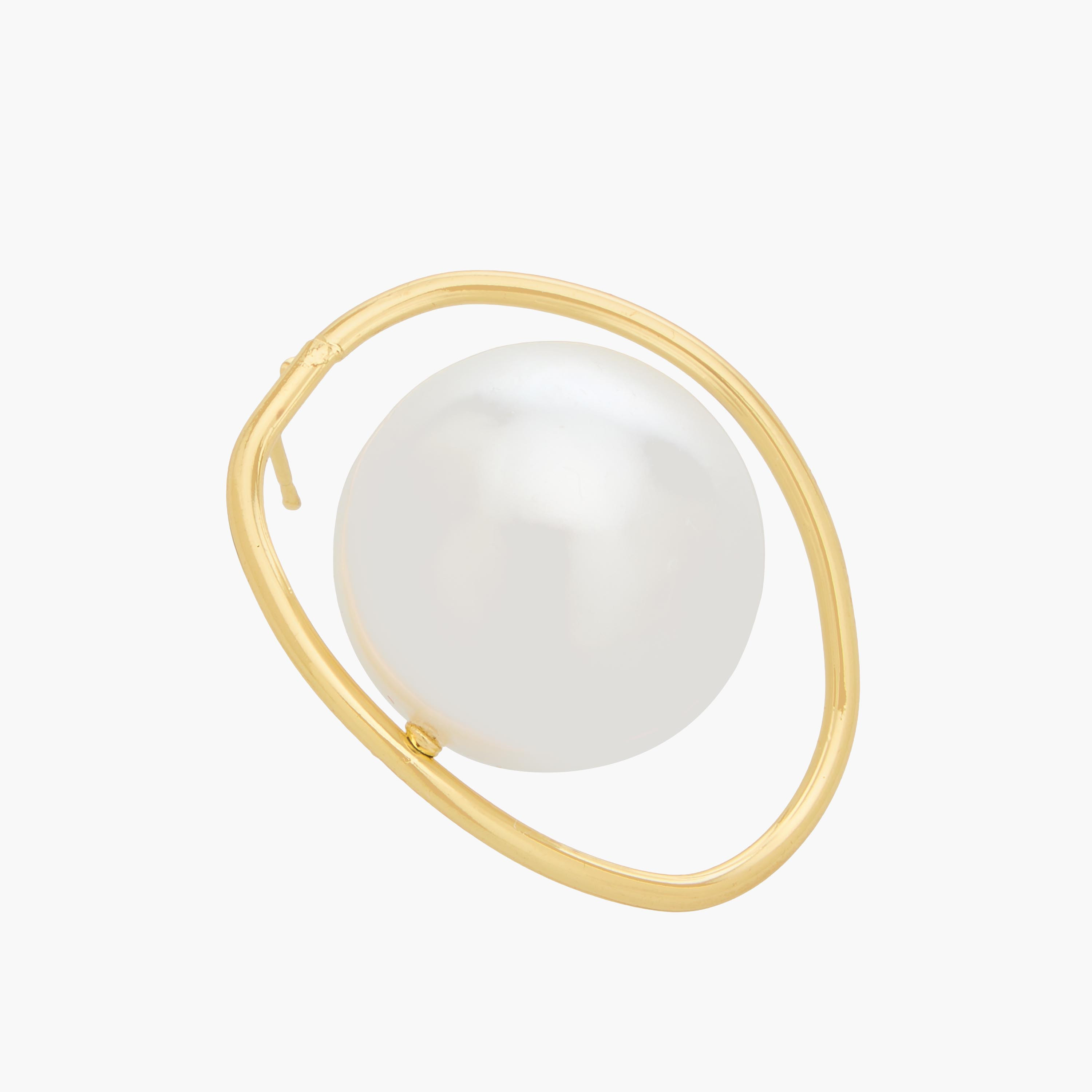 حلق دبوس مزين باللؤلؤ ولون ذهبي بمكبس إغلاق-women-watchesandjewellery-jewellery-earrings-image-4