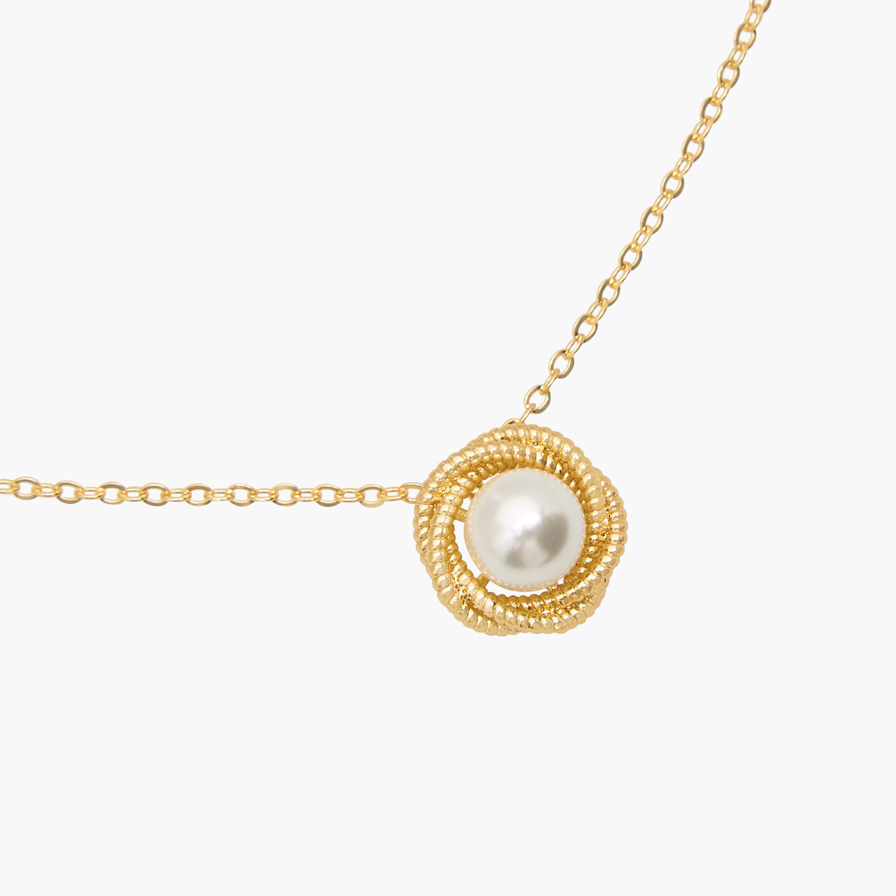عقد وحلقان بدلاية مزيّنة باللؤلؤ - طقم من قطعتين-women-watchesandjewellery-jewellery-jewellerysets-image-7