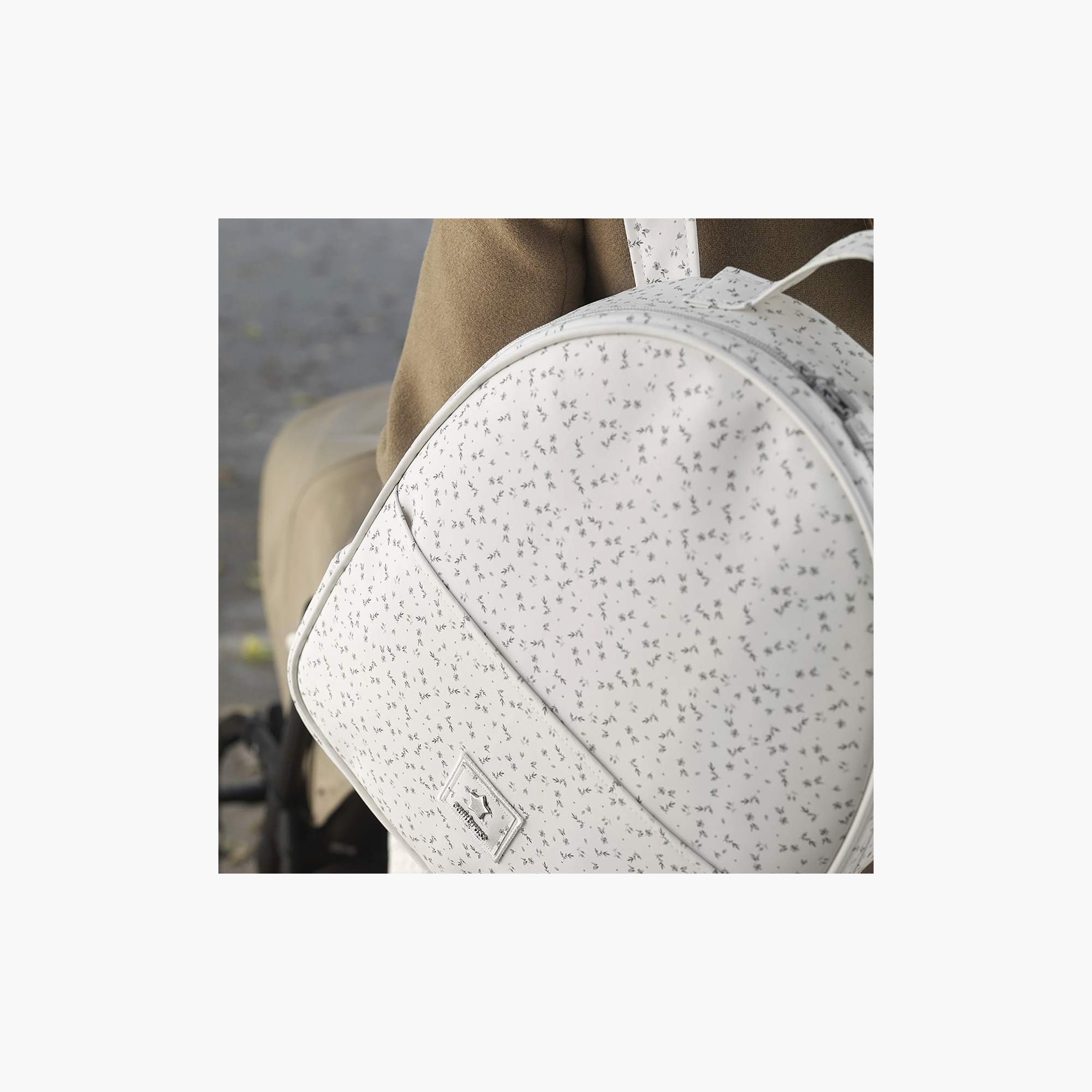 شنطة حفاضات تابيلا لندن بطبعات أزهار من كامبراس-baby-gear-diaperbags-image-7