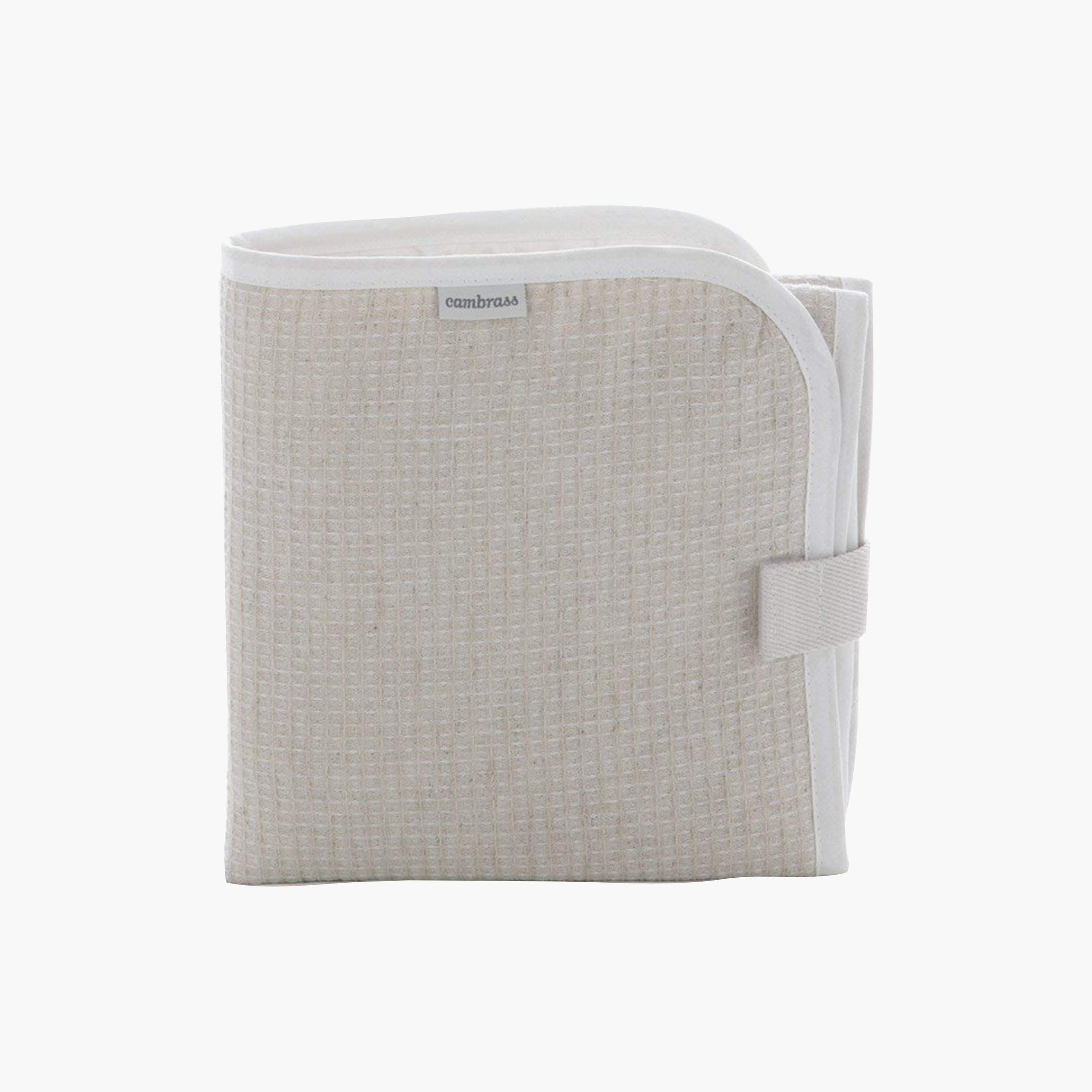 Cambrass Changing Mat with Print, 40x60x1 cm-baby-diapering-changingmats-image-1