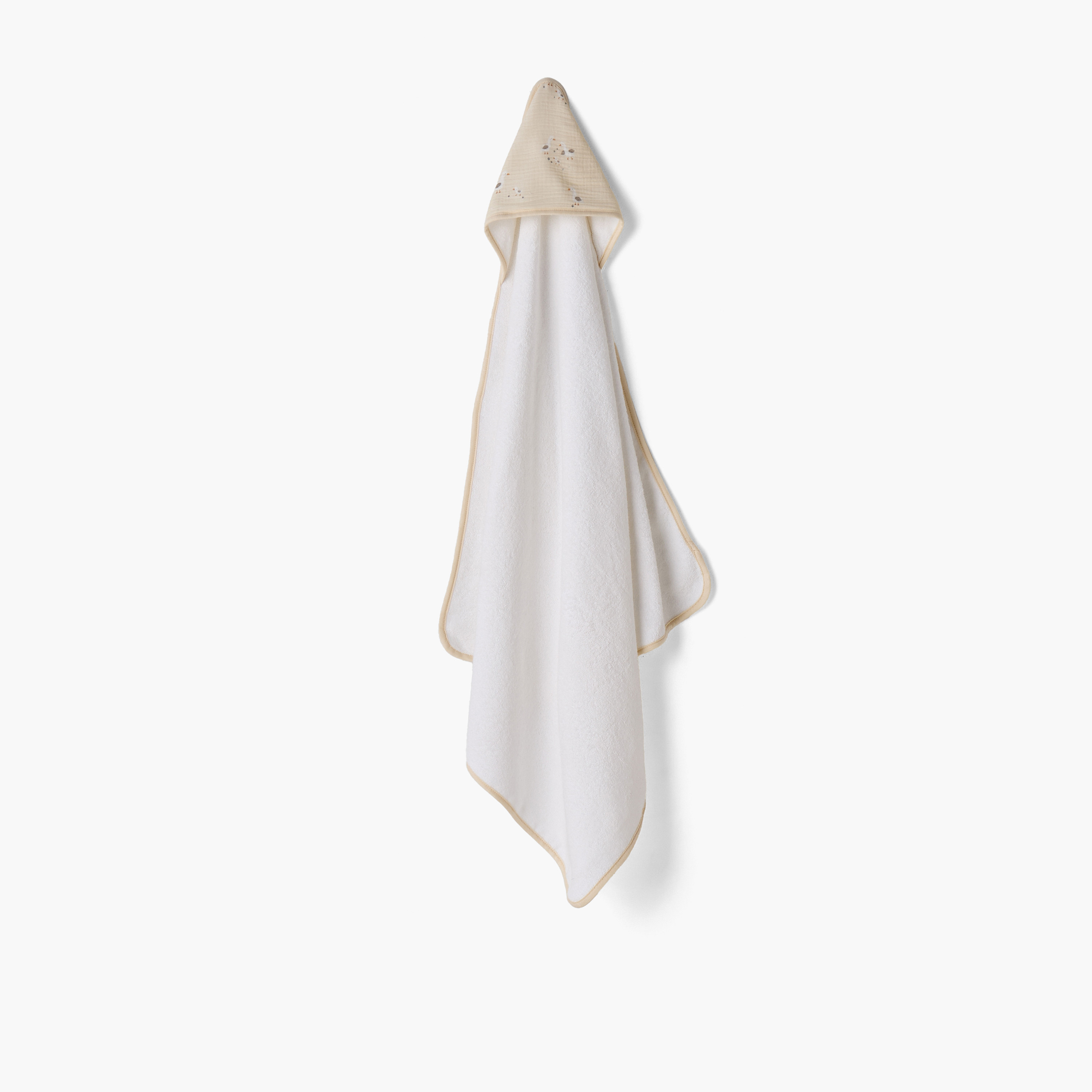 منشفة أطفال بطبعات 80x80 سم من جيجلز-baby-bathandcare-towels-image-1