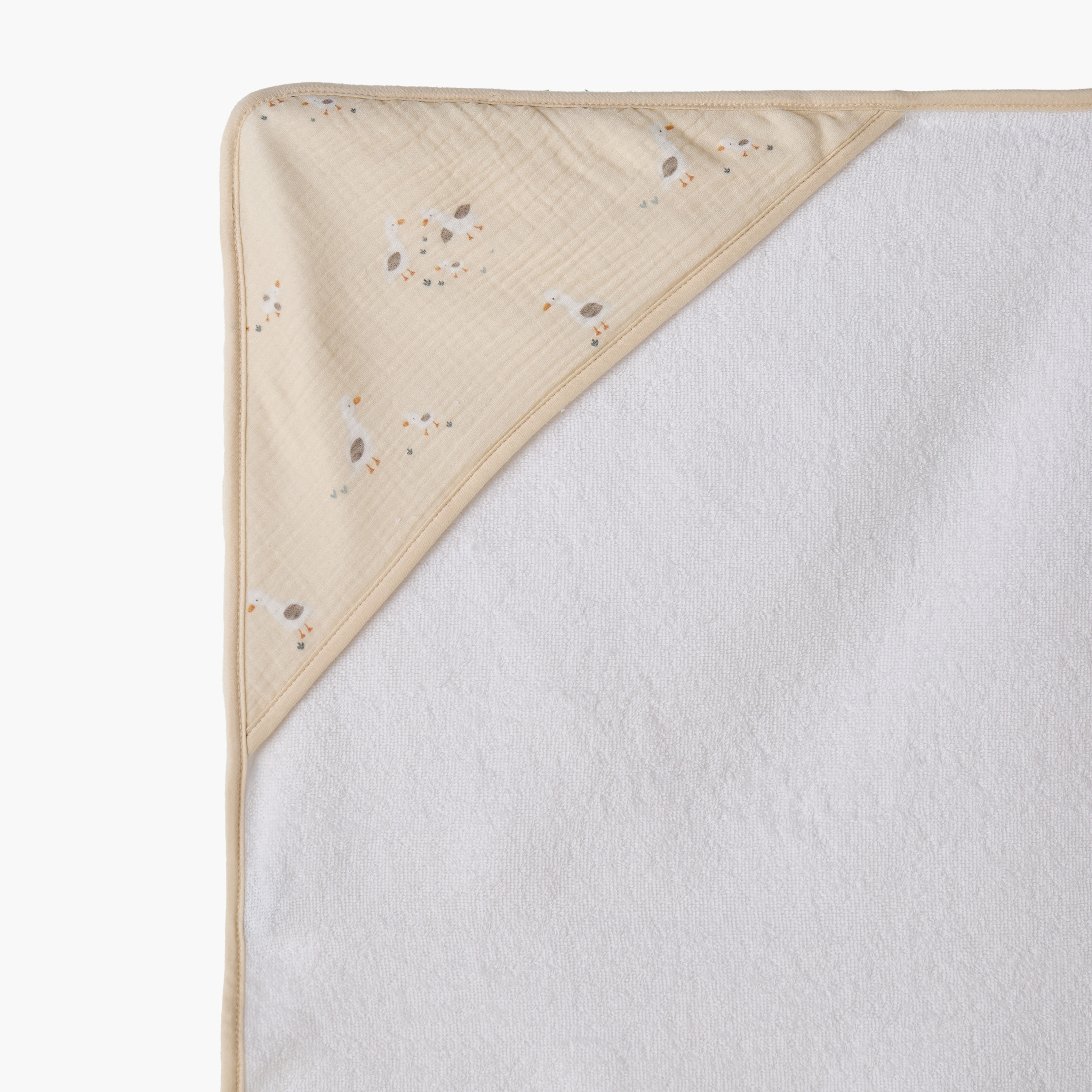 منشفة أطفال بطبعات 80x80 سم من جيجلز-baby-bathandcare-towels-image-3