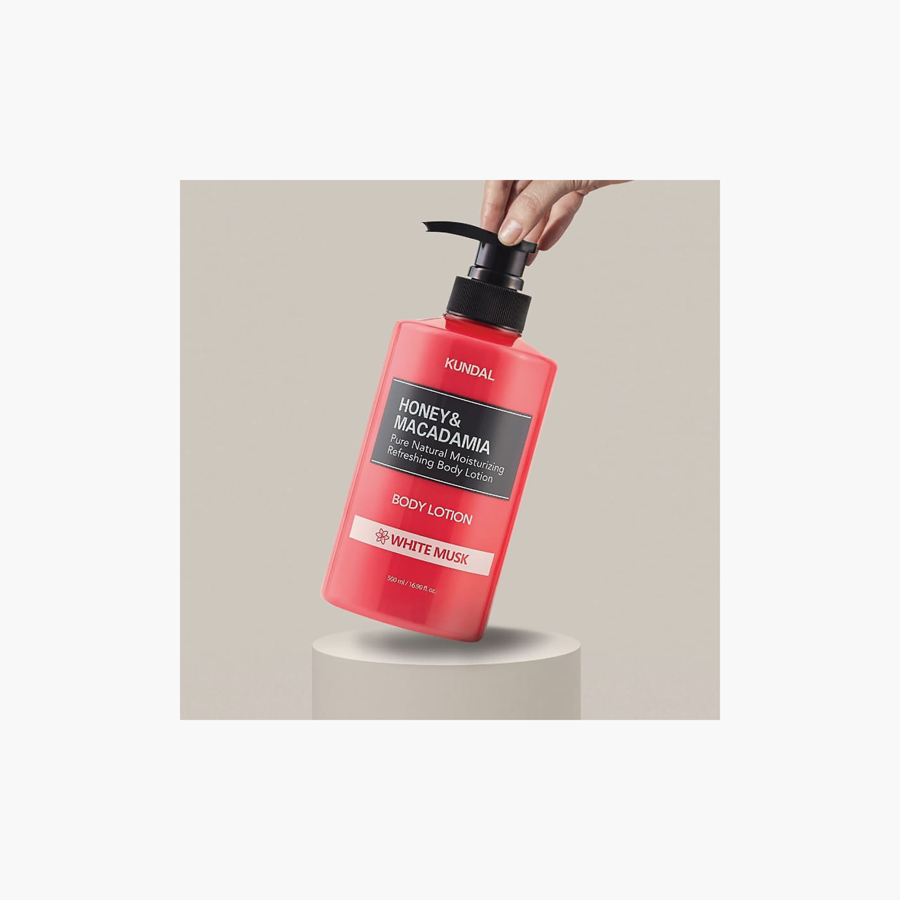 لوشن الجسم النقي من كوندال بالعسل والمكاديميا والمسك الأبيض 500 مل-beautyandpersonalcare-skin-moisturisers-lotions-image-2