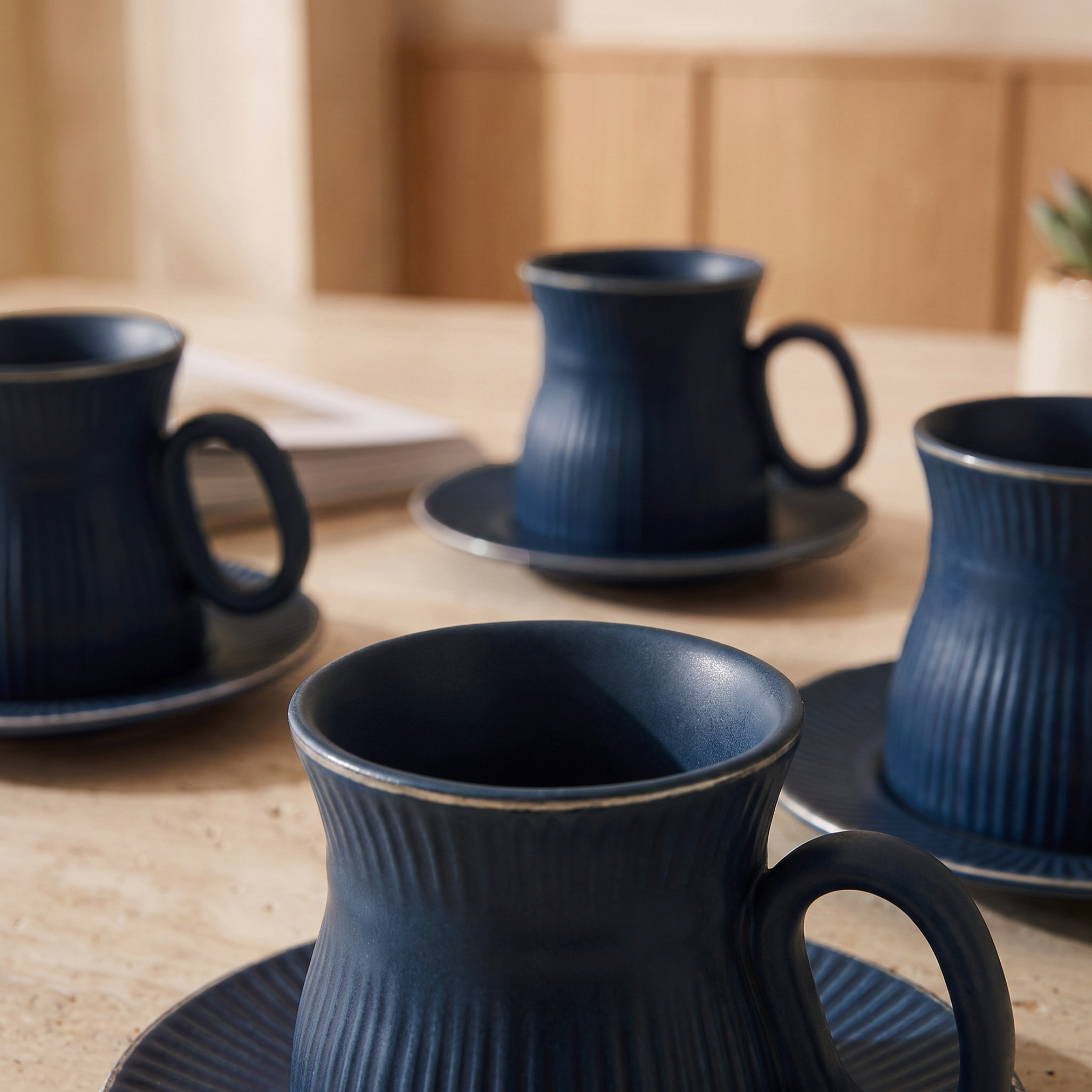 طقم فناجين إسبريسو وصحون من الخزف الصيني الجديد 8 قطع من نهما-household-dining-teaandcoffee-mugsandcups-image-3