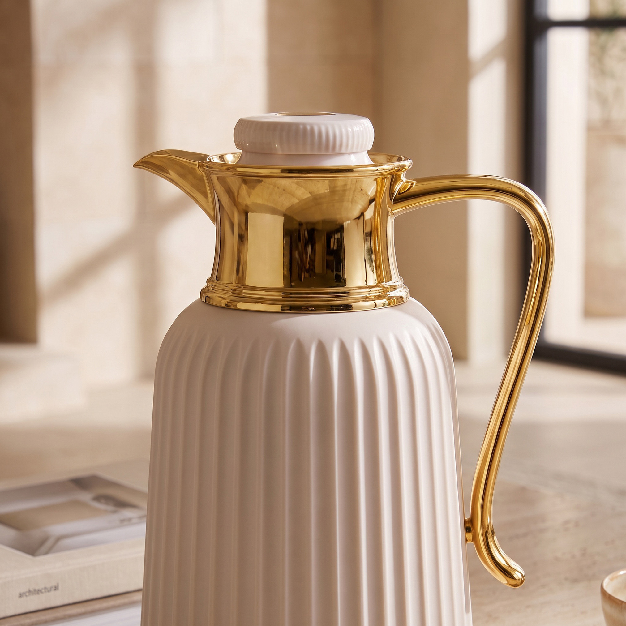 Nehma Vacuum Flask - 1L-household-dining-drinkserveware-jugsdecantersandcarafes-image-3
