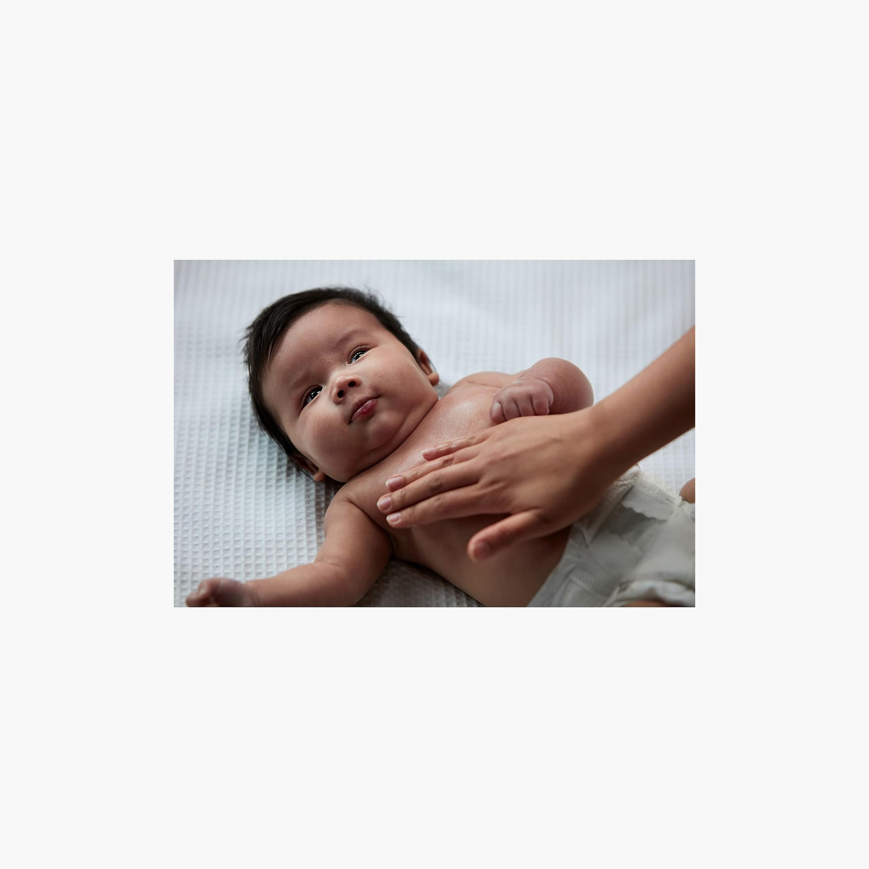 Johnson's Hydrating Oil Gel Aloe & Vitamin E - 200 ml-baby-bathandcare-hairbodyskincare-babyoil-image-4