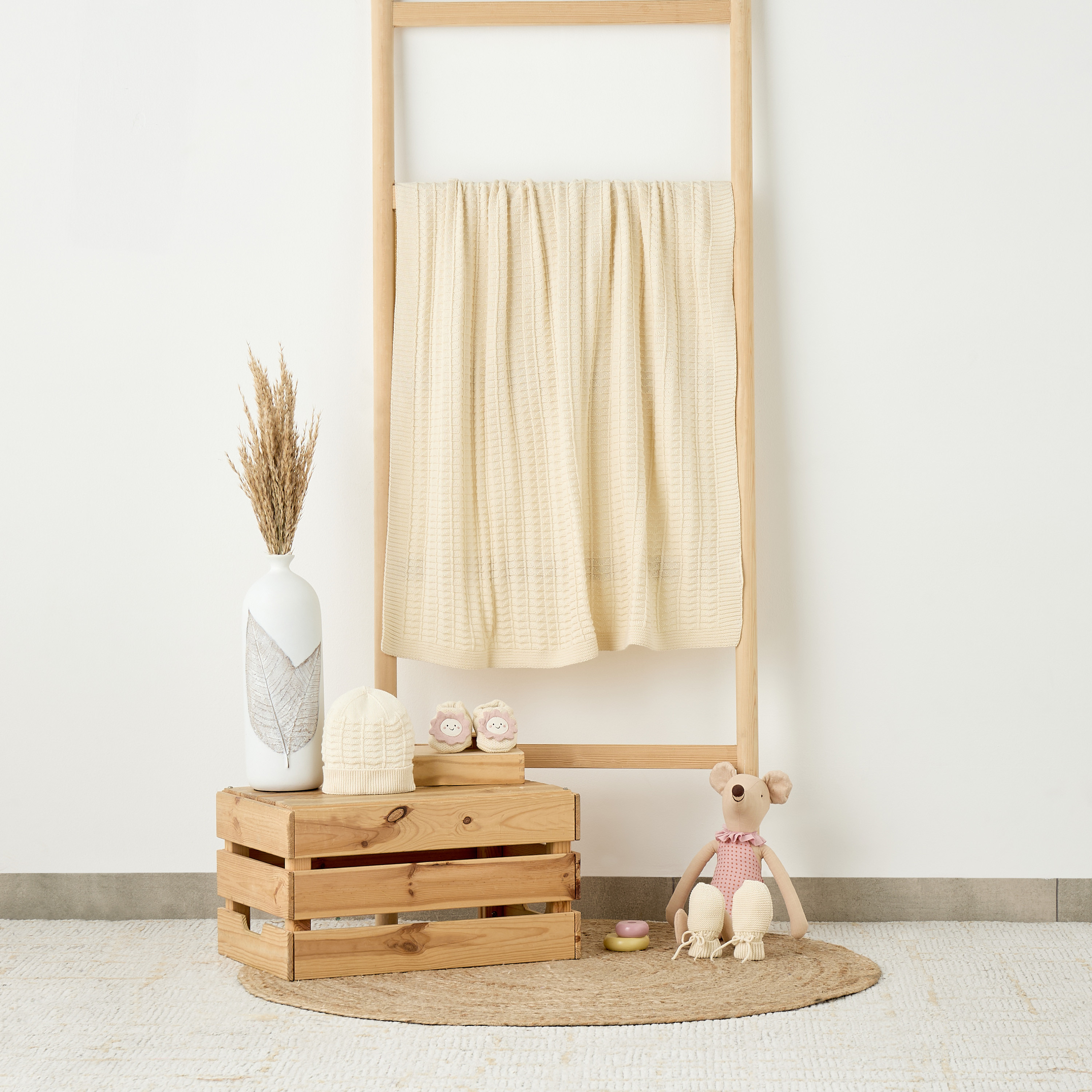 Set of 5 Clothing Gift Set with Knitted Texture-baby-nursery-babybedding-image-9