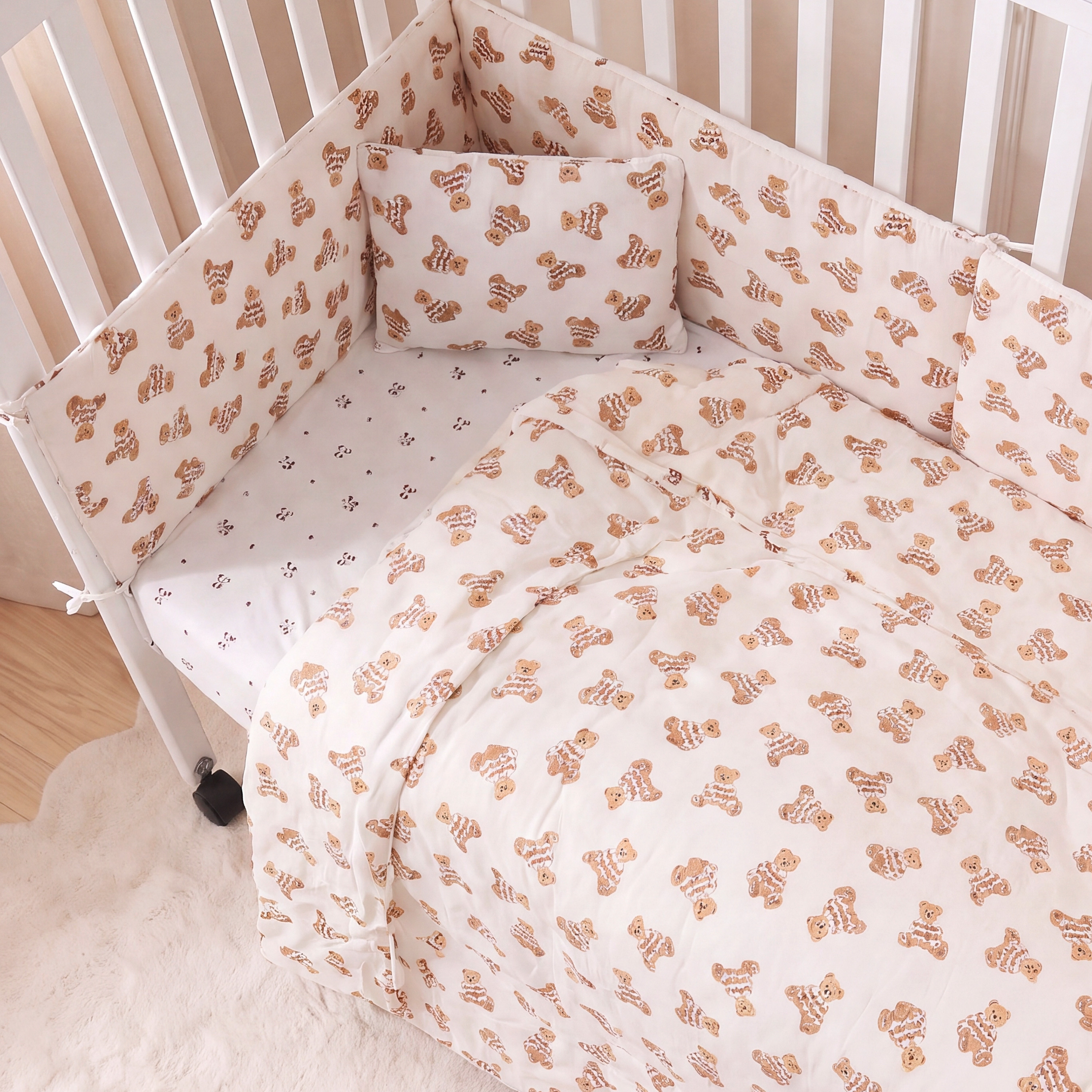 طقم لحلف قطن 4 قطع بطبعات طائرات من جونيورز - 90×130 سم-baby-nursery-babybedding-image-4