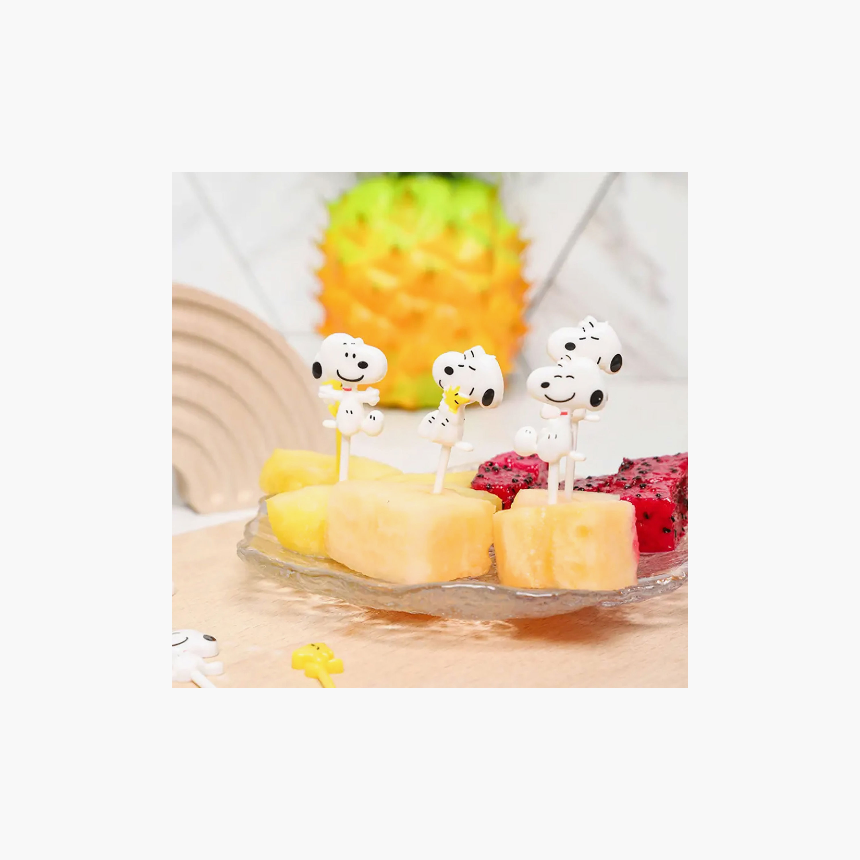 Snack Attack 8-Piece Reusable Snoopy & Woodstock Food Pickers-baby-feeding-mealtimeessentials-image-5