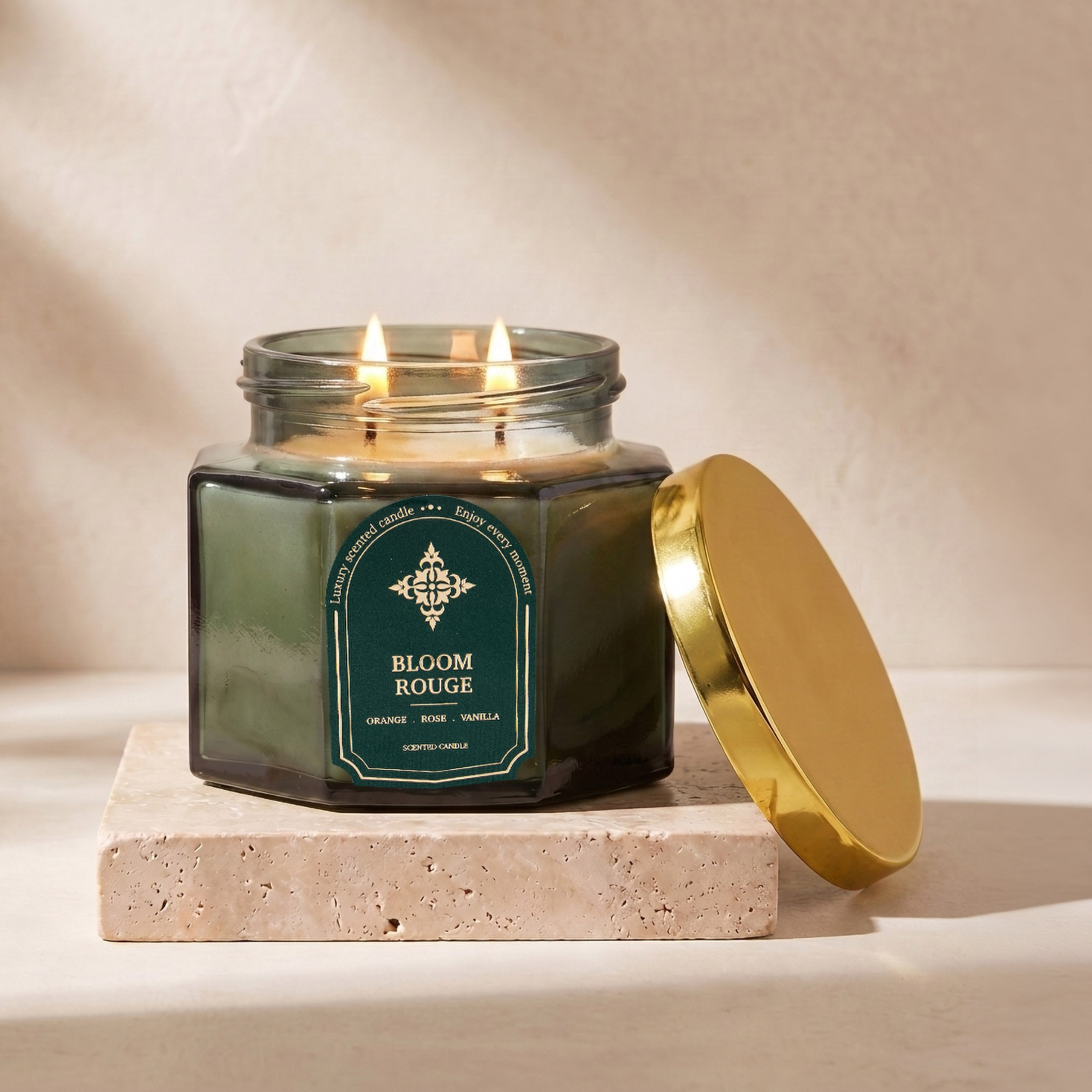 شمعة عطرية في برطمان بلوم روج من لوكس إسينس - 260 جم-household-homefragrance-candles-image-3