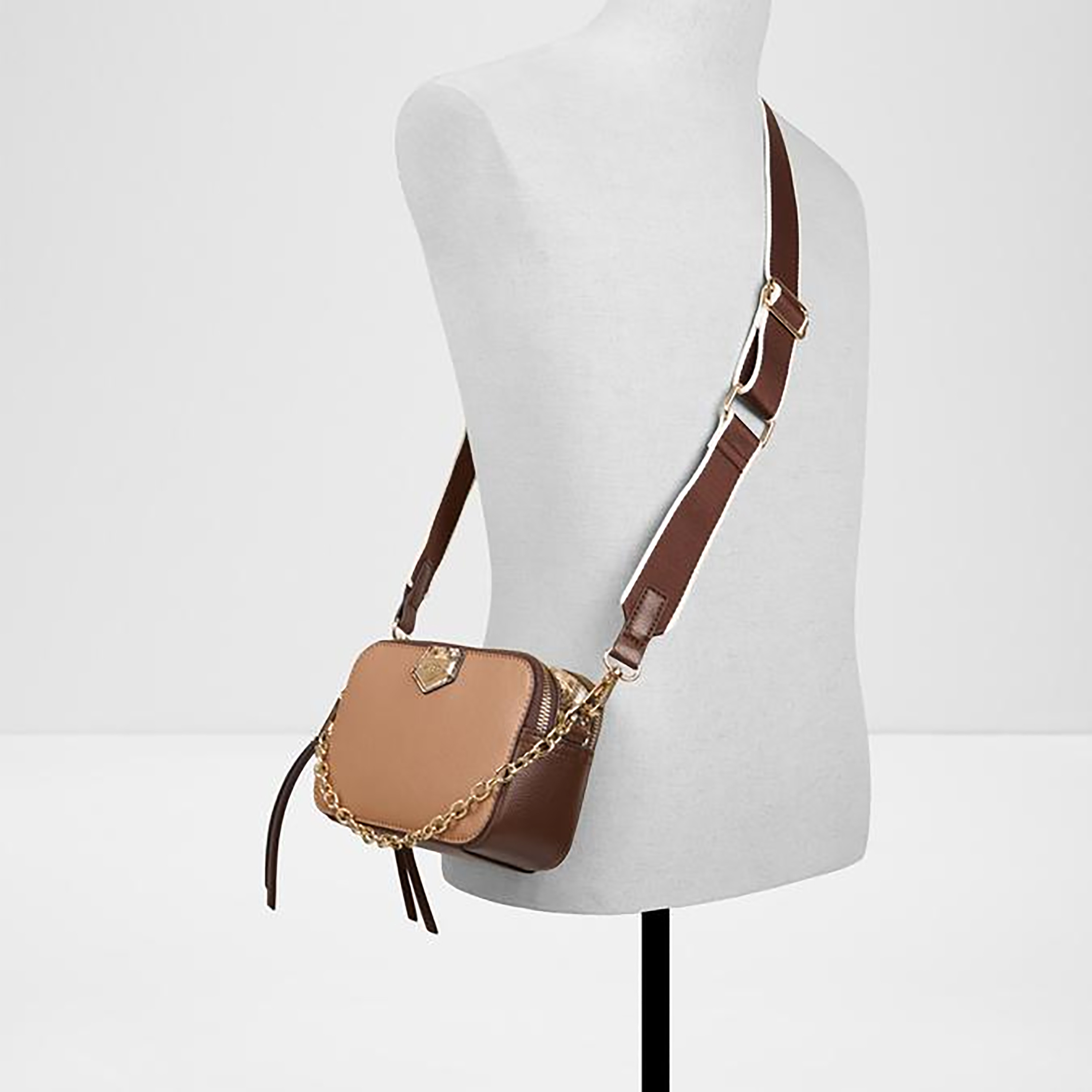 Aldo Ivie Snake Print Sling Bag with Zipper Closure and Adjustable Strap-women-bagsandwallets-handbags-image-4