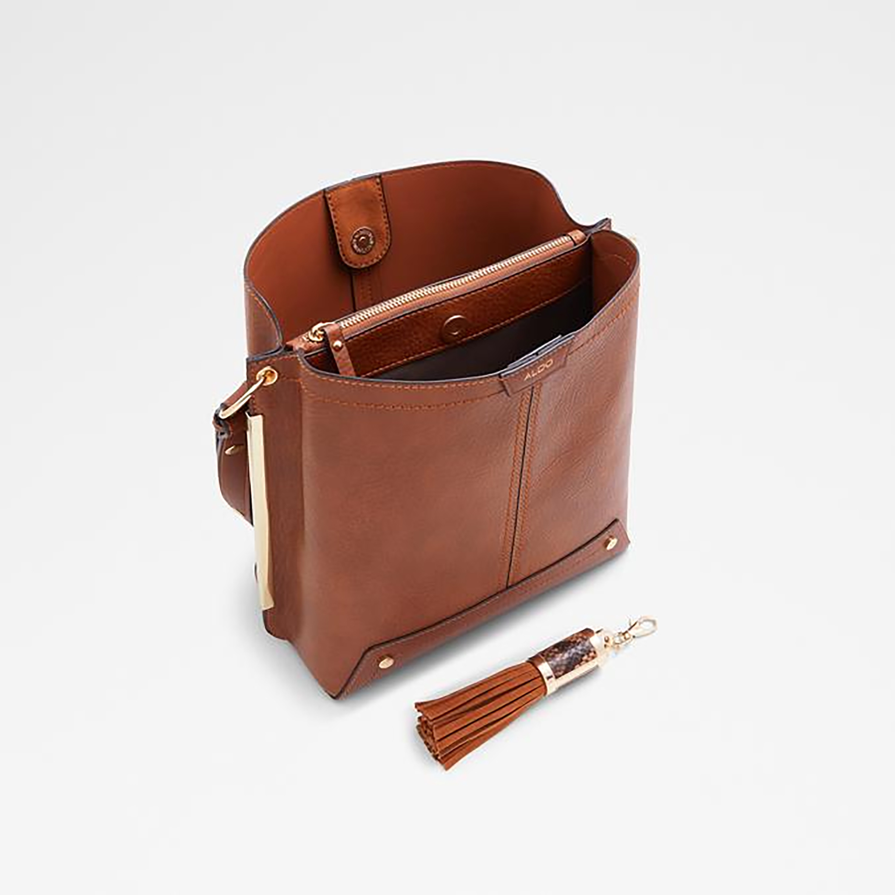 حقيبة ألدو كاليا البسيطة ذات الإغلاق المغناطيسي وحزام قابل للتعديل-women-bagsandwallets-handbags-image-3