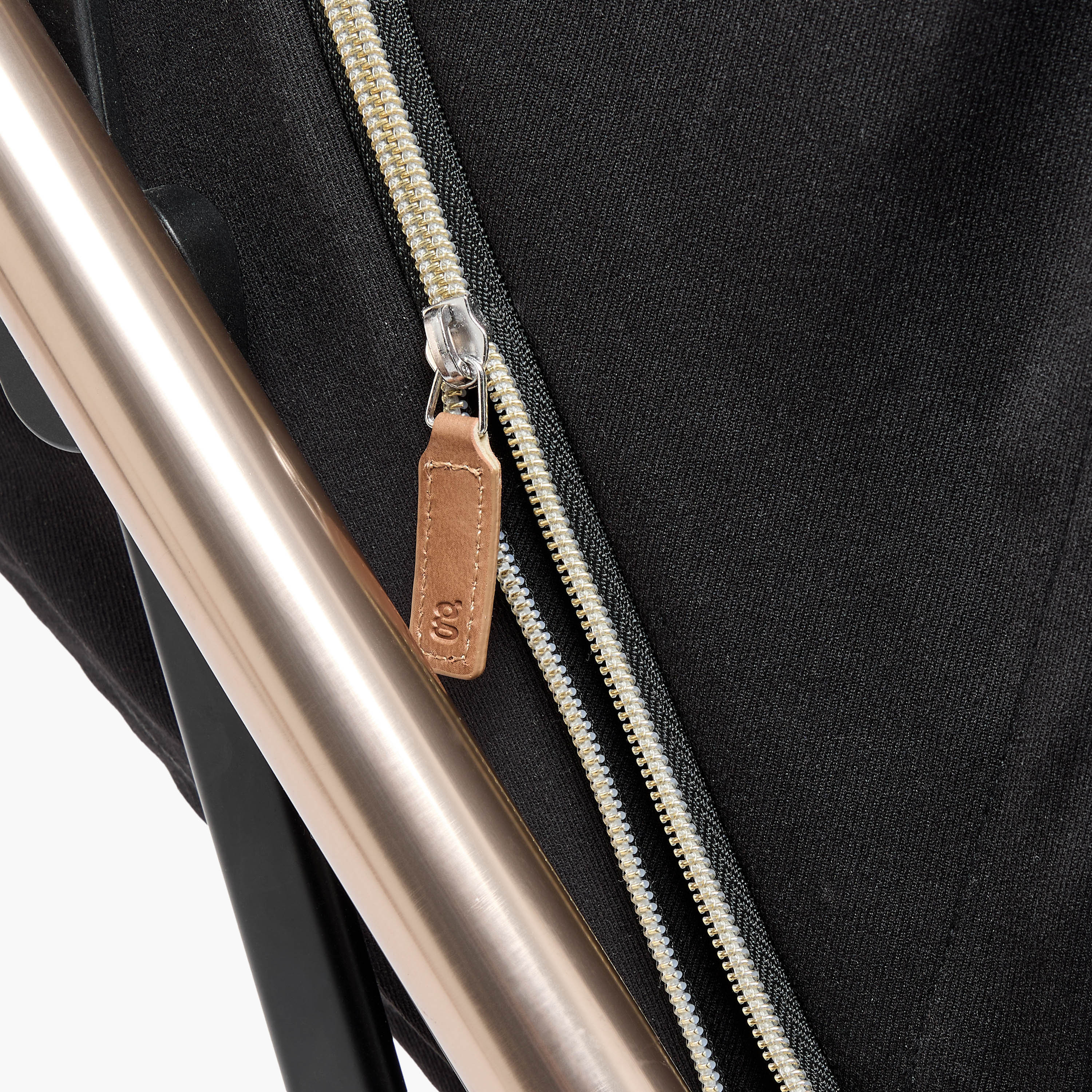 عربة أطفال دالاس بنقوش عصرية ومقعد دوار من جيجلز-baby-gear-strollersandprams-strollers-image-11