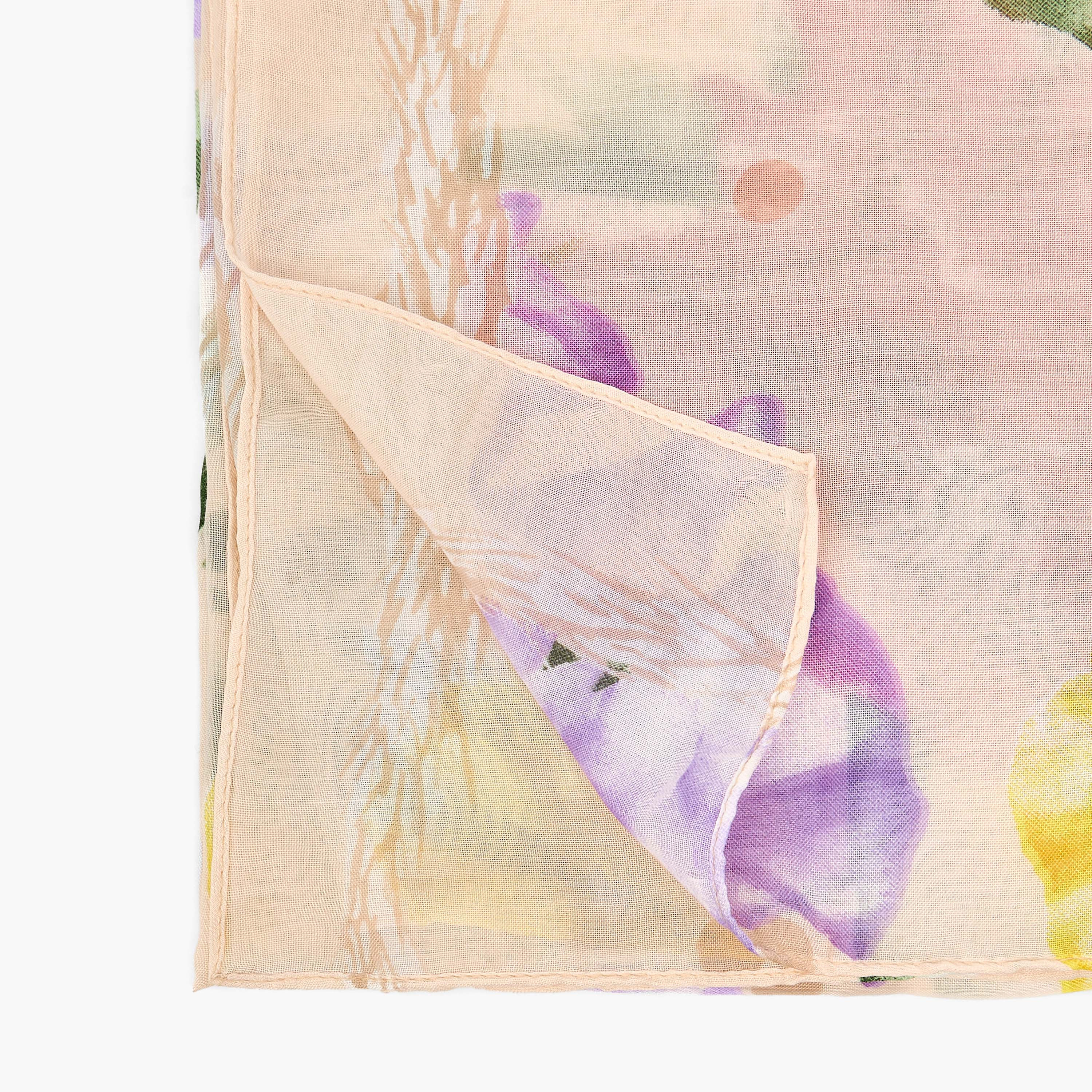 وشاح بطبعات-women-clothingaccessories-scarves-image-3