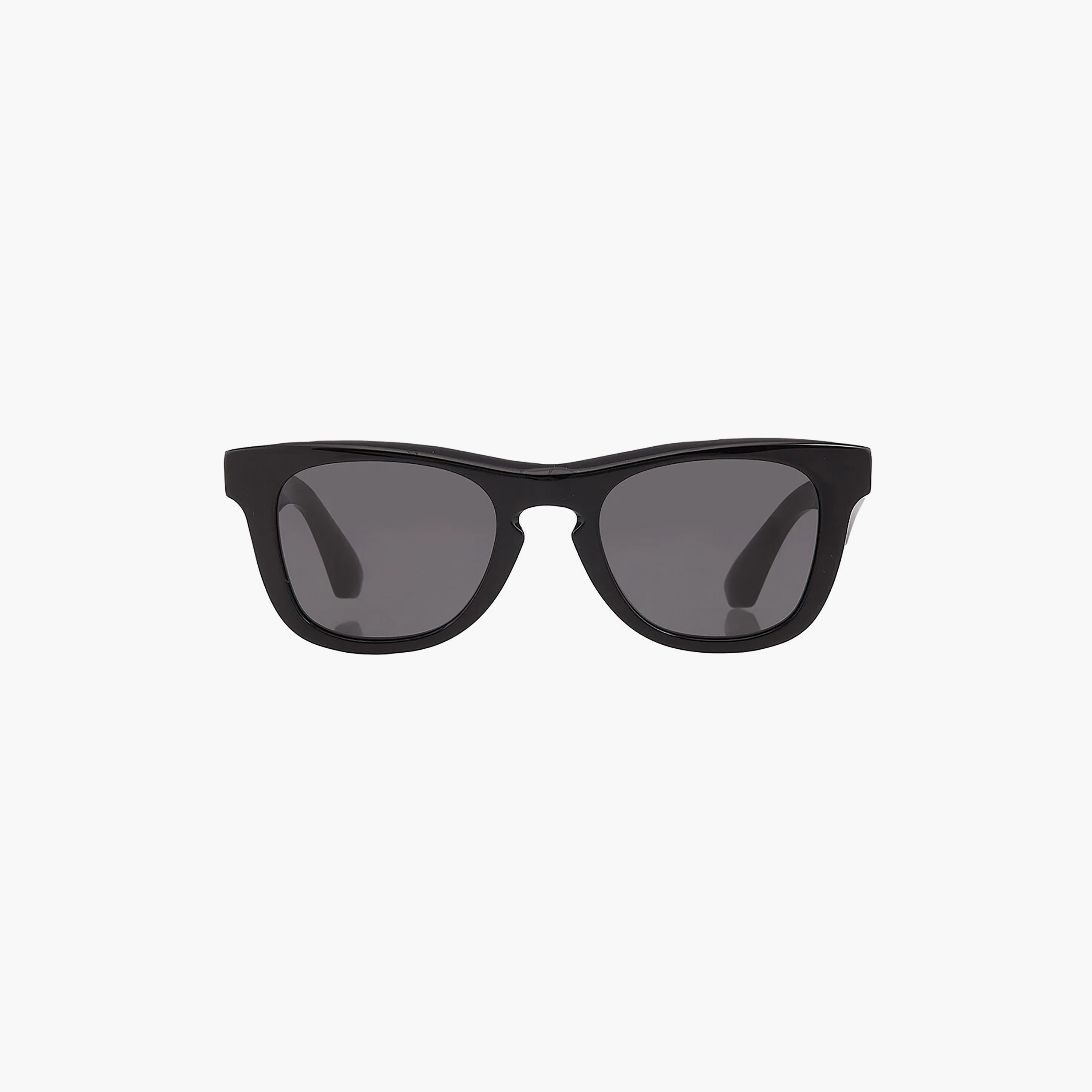 نظارات شمسية رمادية من بربري للجنسين طراز وايفارير | 4426-men-sunglasses-image-1